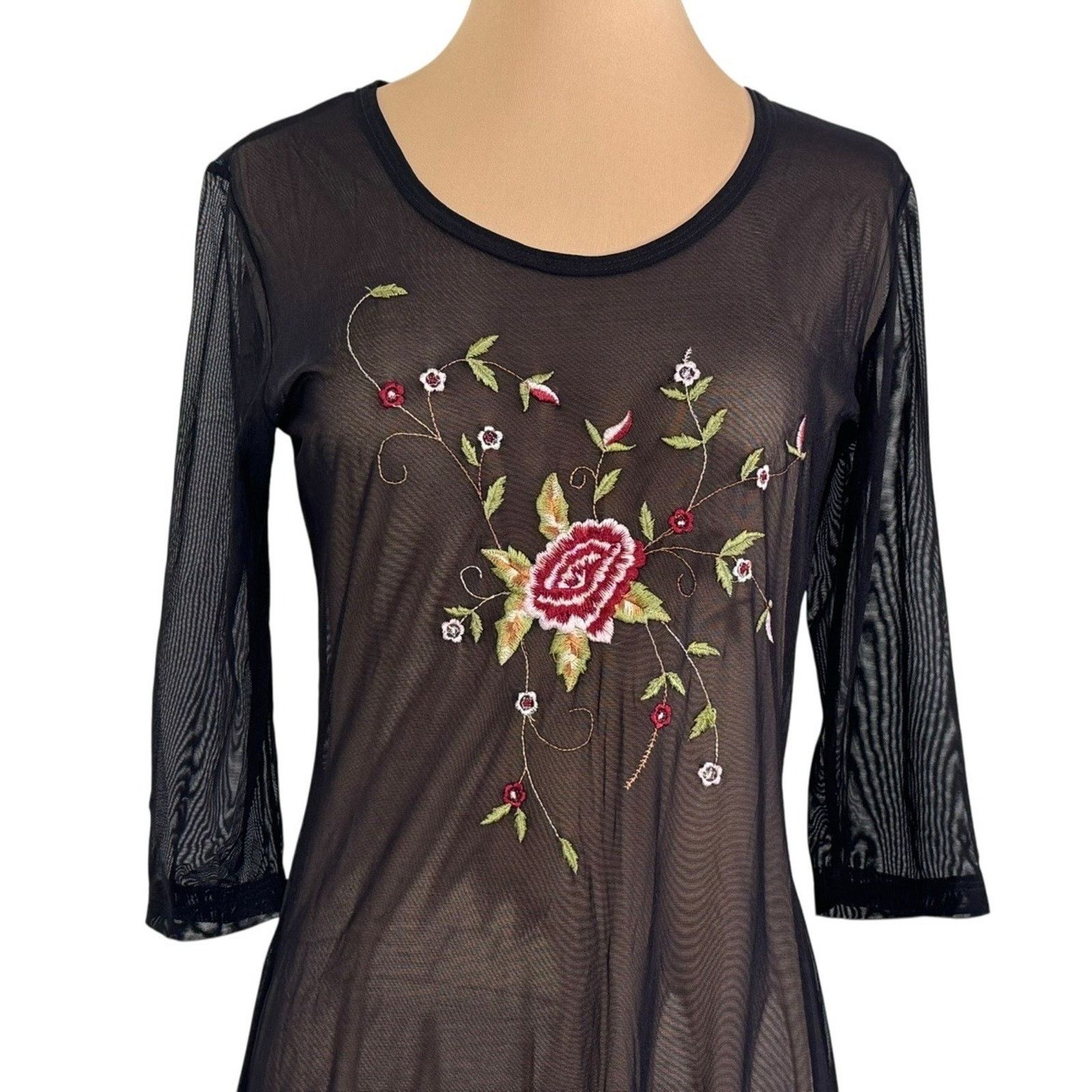 Other HEART MOON STAR Sheer Mesh Floral Embroidered Beach Coverup Size S / US 4 / IT 40 - 4 Thumbnail