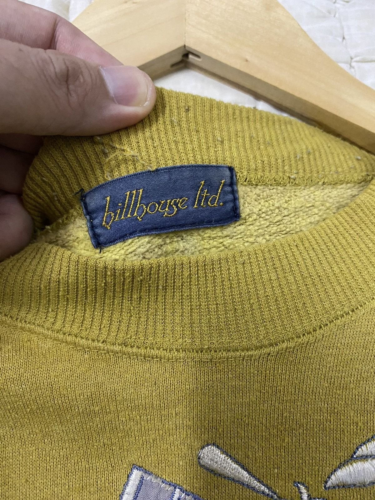 Vintage Vintage 90s London, United Kingdom Maps Big Logo Sweatshirt Size US M / EU 48-50 / 2 - 4 Thumbnail