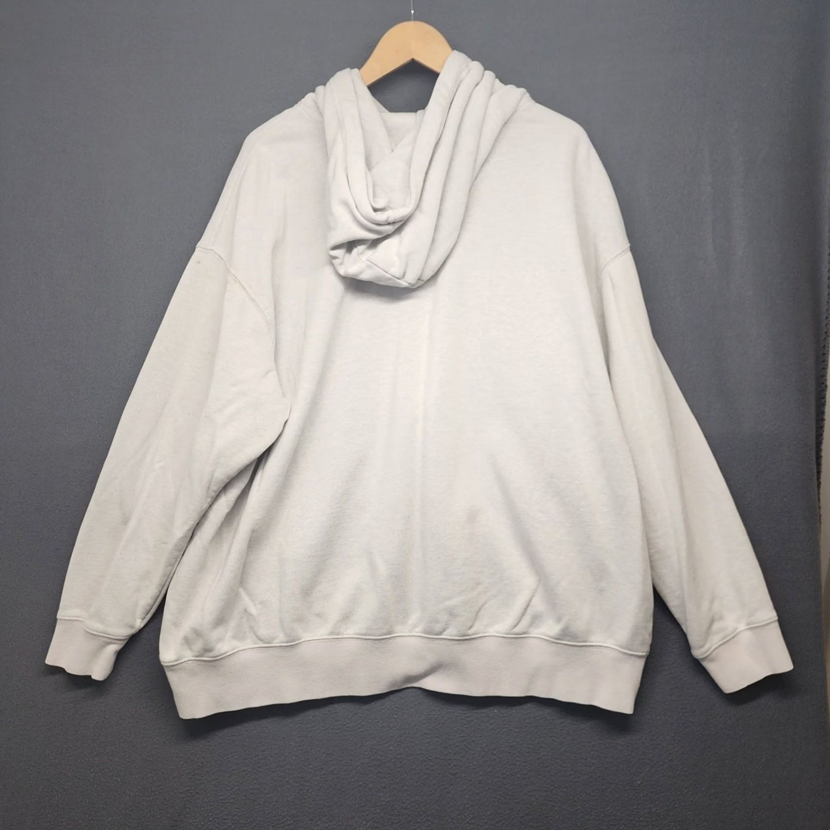 Nike VINTAGE Nike Hoodie Mens XL Center Swoosh White Womens? Size US XL / EU 56 / 4 - 2 Thumbnail
