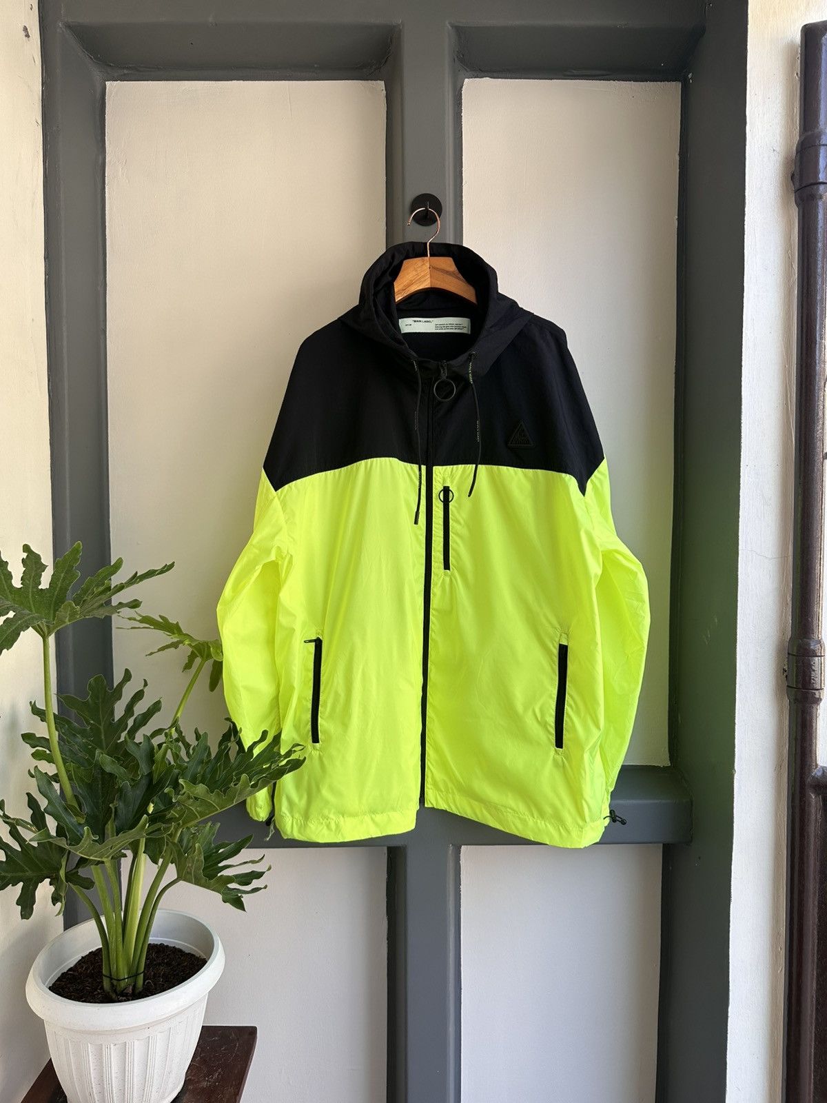 Off-White Off white oversized nylon windbreaker Size US S / EU 44-46 / 1 - 1 Thumbnail