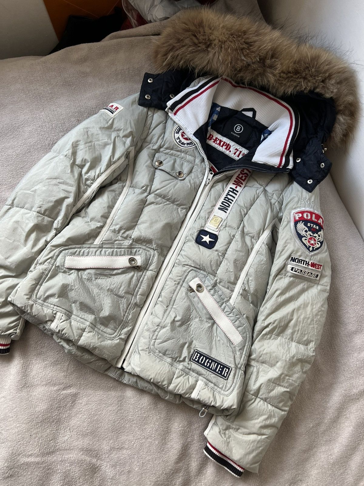 Bogner Bogner ski jacket expedition faux fur y2k style Size M / US 6-8 / IT 42-44 - 2 Thumbnail