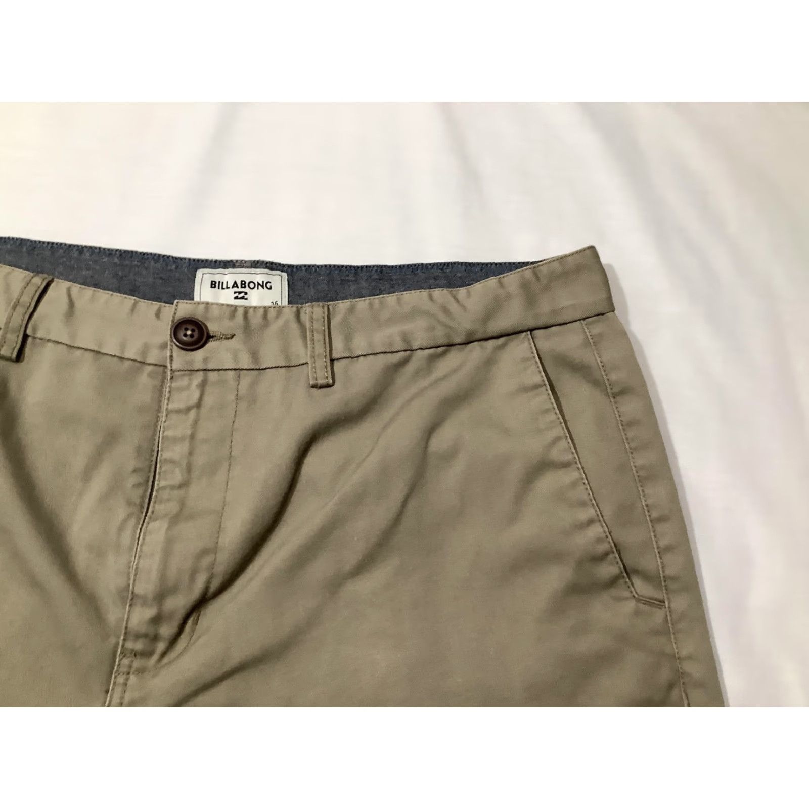 Billabong VINTAGE Billabong Shorts Mens 36 Beige Chino Flat Front Casual Logo Pockets Summer Mens Size US 36 / EU 52 - 2 Thumbnail