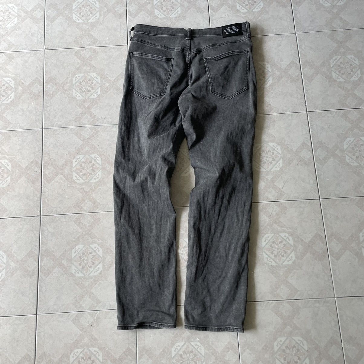 GU × Undercover 🔥STEALS🔥Very Rare Undercover GU Distress Pants Size US 33 - 7 Thumbnail