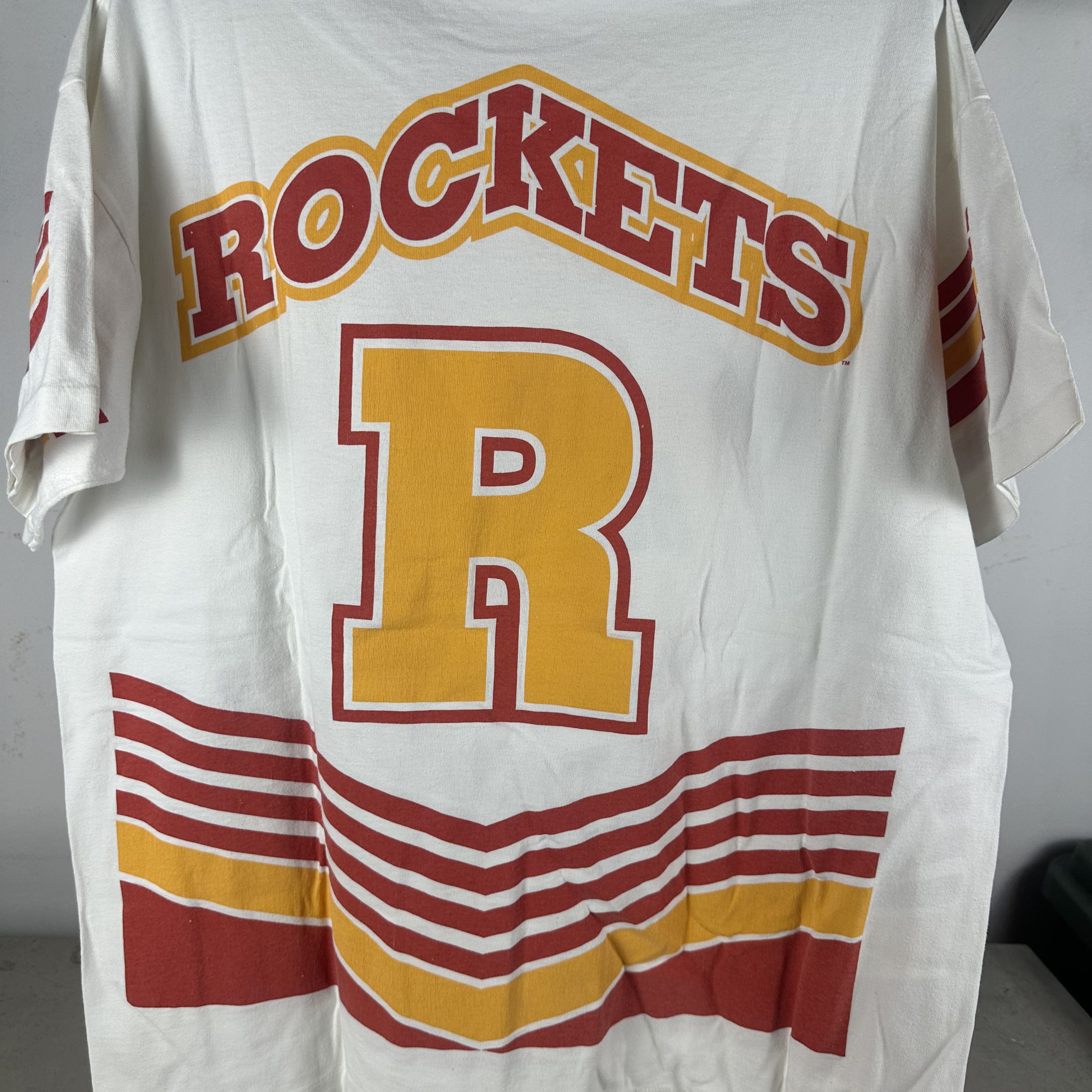 Vintage ​​​​1995 Houston Rockets NBA Champions AOP Salem T-shirt Size US XL / EU 56 / 4 - 4 Thumbnail