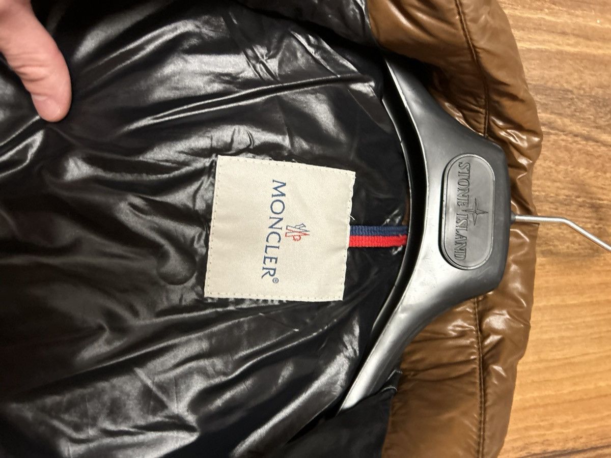 Moncler Moncler neylon down jacket Size S / US 4 / IT 40 - 2 Thumbnail