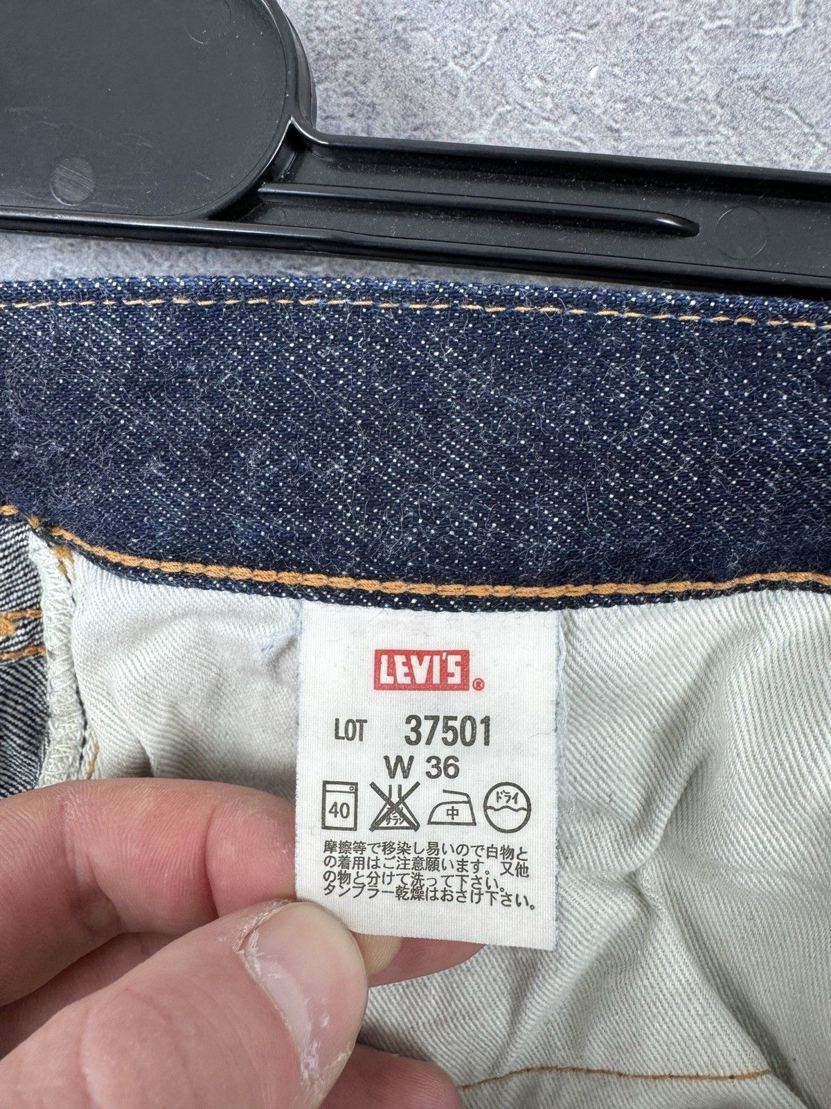 Levi's LEVI'S 501XX 37501 Made in JAPAN Selvedge Big-E Vintage W36 Size US 36 / EU 52 - 16 Thumbnail