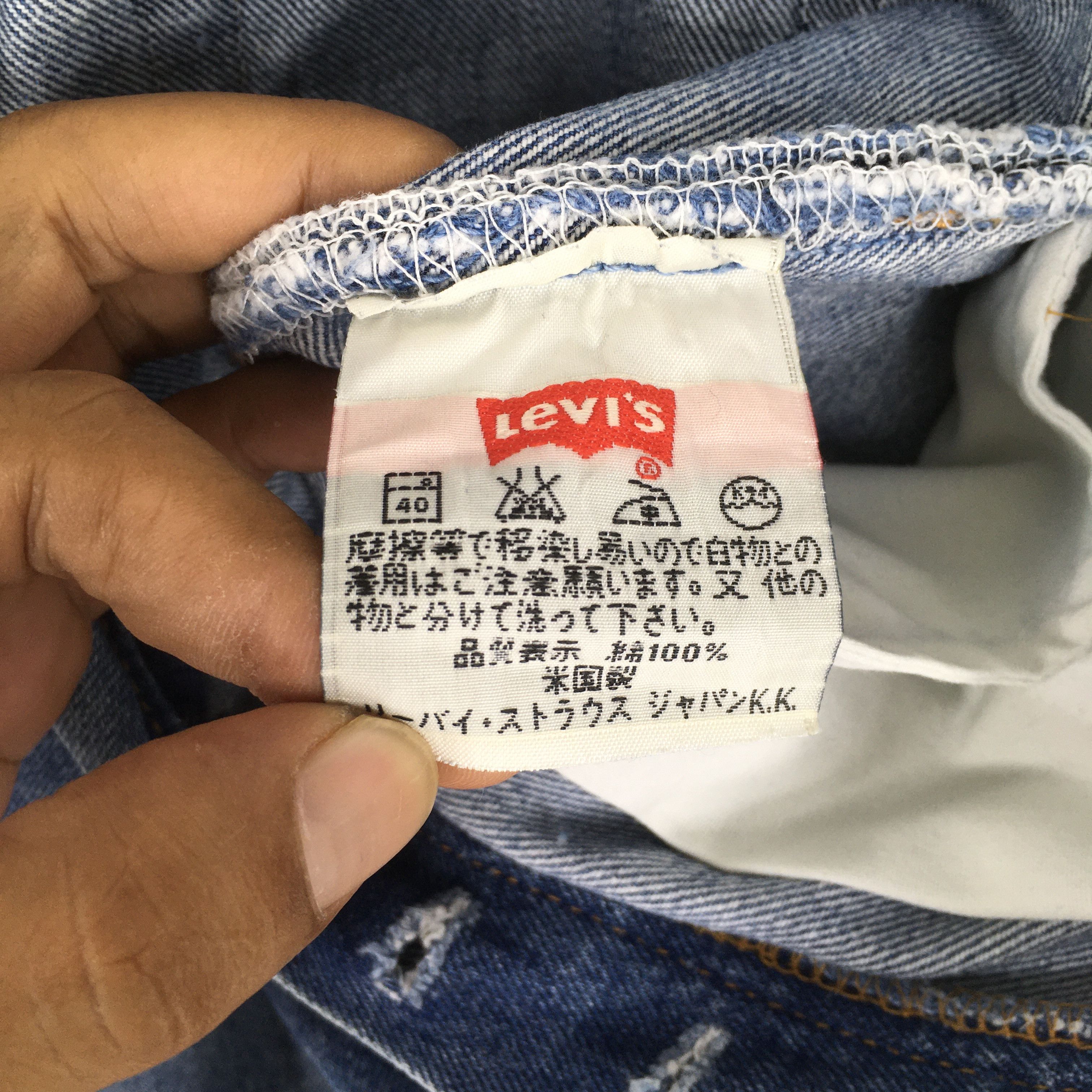 Levi's Size 28x30 Vintage 90s Levi's 501 Distressed Blue Jeans S374 Size US 28 / EU 44 - 13 Thumbnail