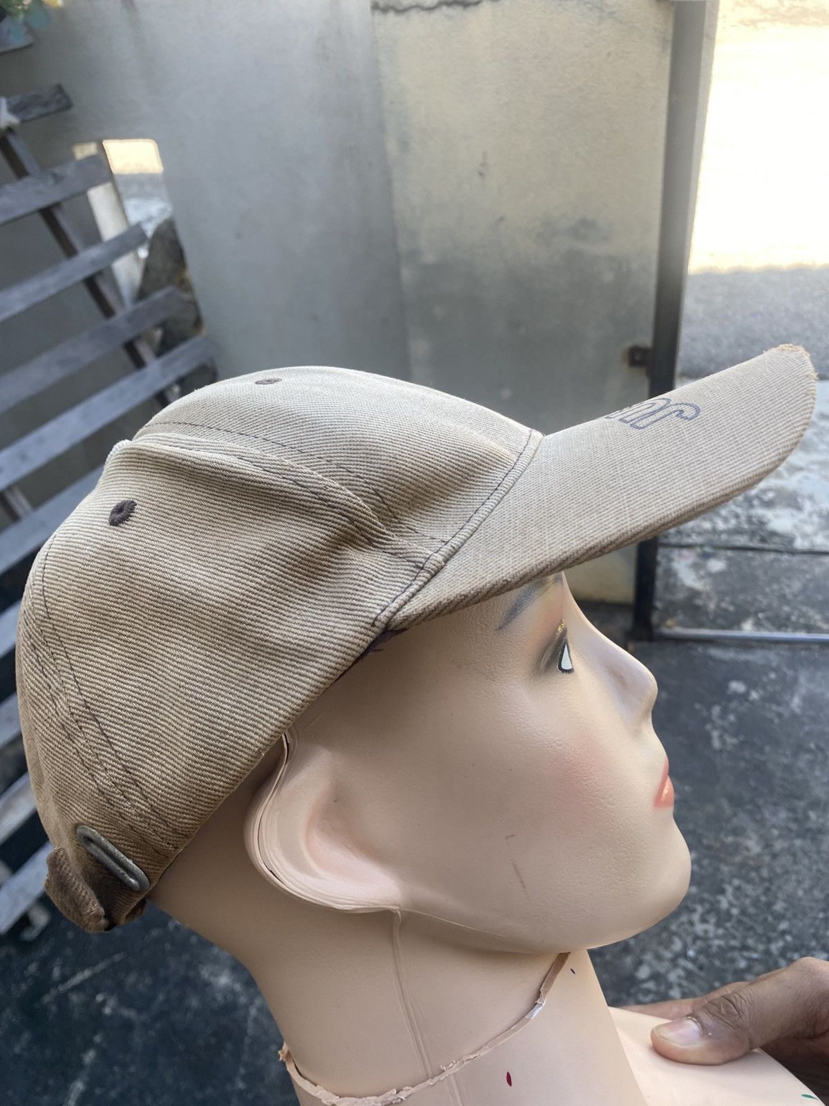 Nike 🔥 Rare Design 🔥 Vintage Distressed Y2K Nike Hat Size ONE SIZE - 4 Thumbnail