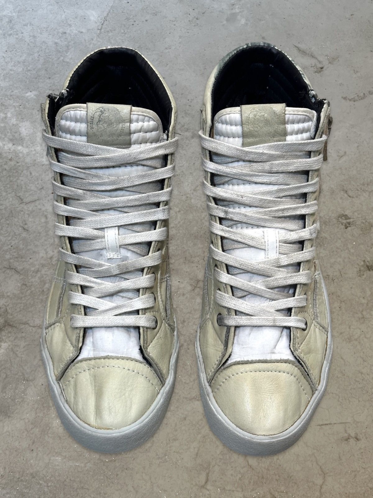 Diesel (FW18) D-STRING PLUS HI TOP Size US 8.5 / EU 41-42 - 2 Thumbnail
