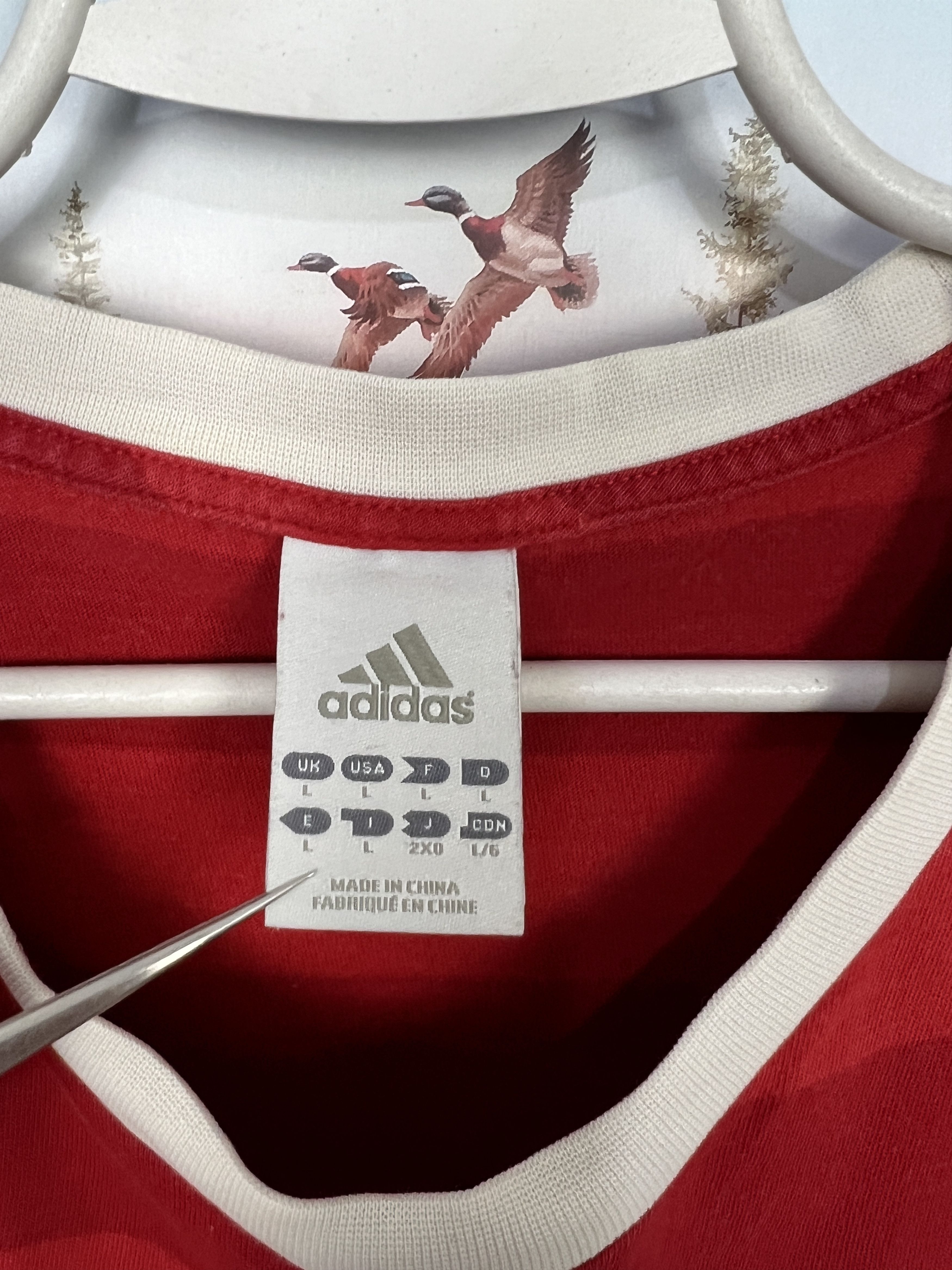 Adidas Vintage Adidas Liverpool Football Train Shirt #8 Gerrard Size US L / EU 52-54 / 3 - 6 Thumbnail