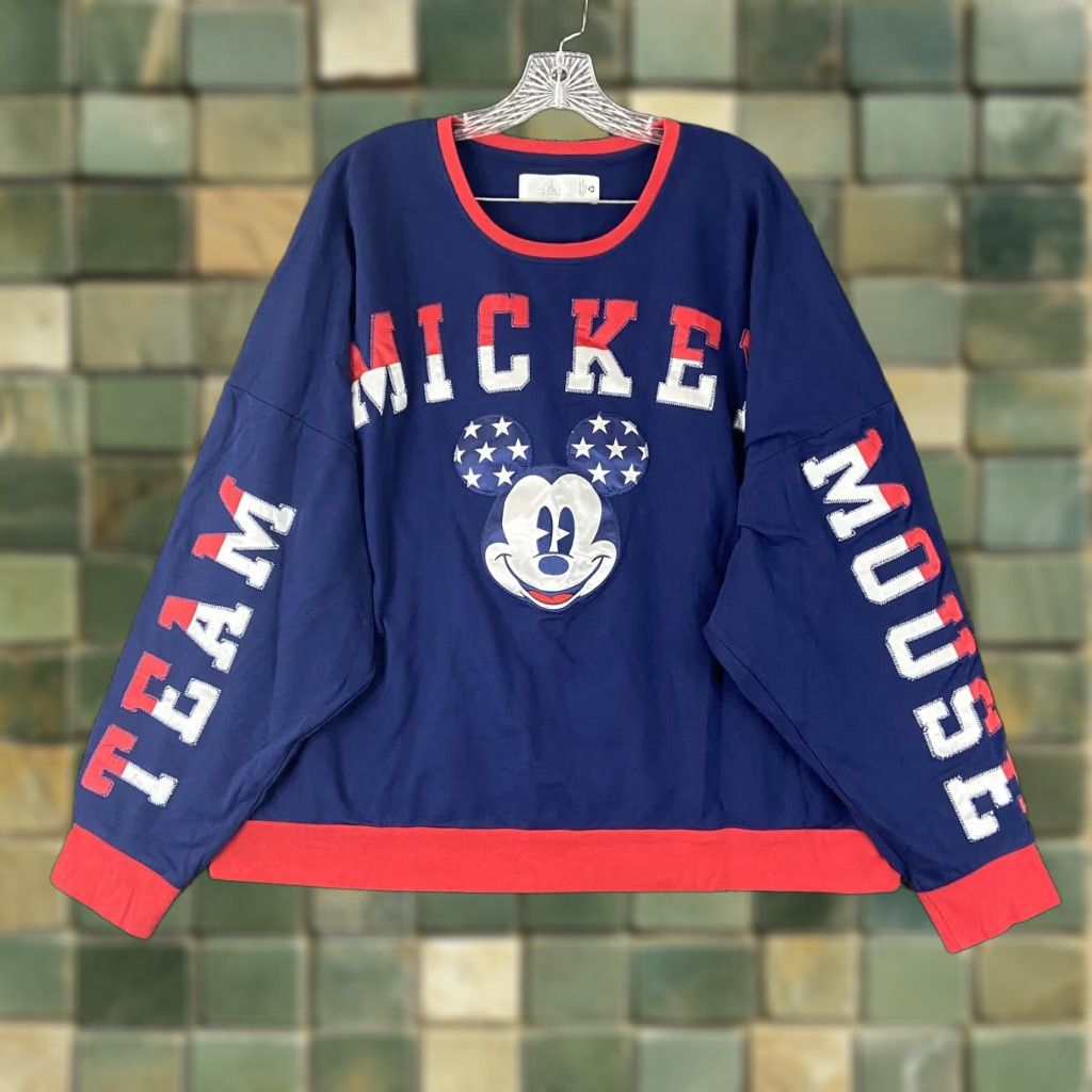 Disney VINTAGE Disney Team Mickey Mouse Shirt Women XXL Blue Long Sleeve Stitched USA Womens 2XL USA Theme Size XXL / US 16-18 / IT 52-54 - 1 Thumbnail