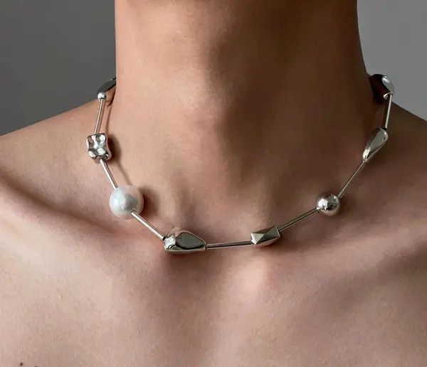 Jewelry Silver Geometric Pearl Accent Necklace, Modern Jewelry Size ONE SIZE - 5 Thumbnail