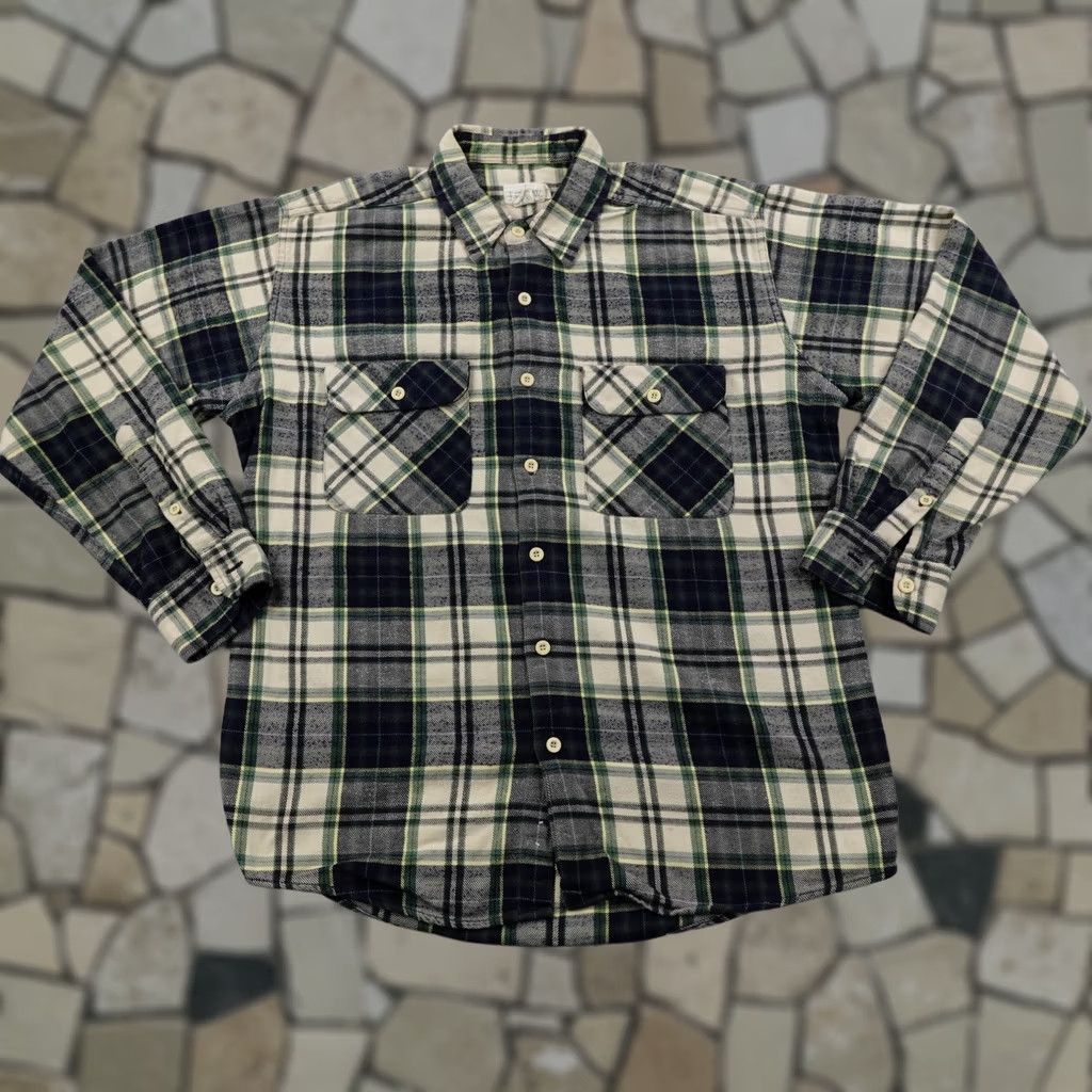 J.Crew VINTAGE J.CREW Shirt Mens M Green Beige Plaid Flannel Oarsman Button Up Size US M / EU 48-50 / 2 - 1 Thumbnail