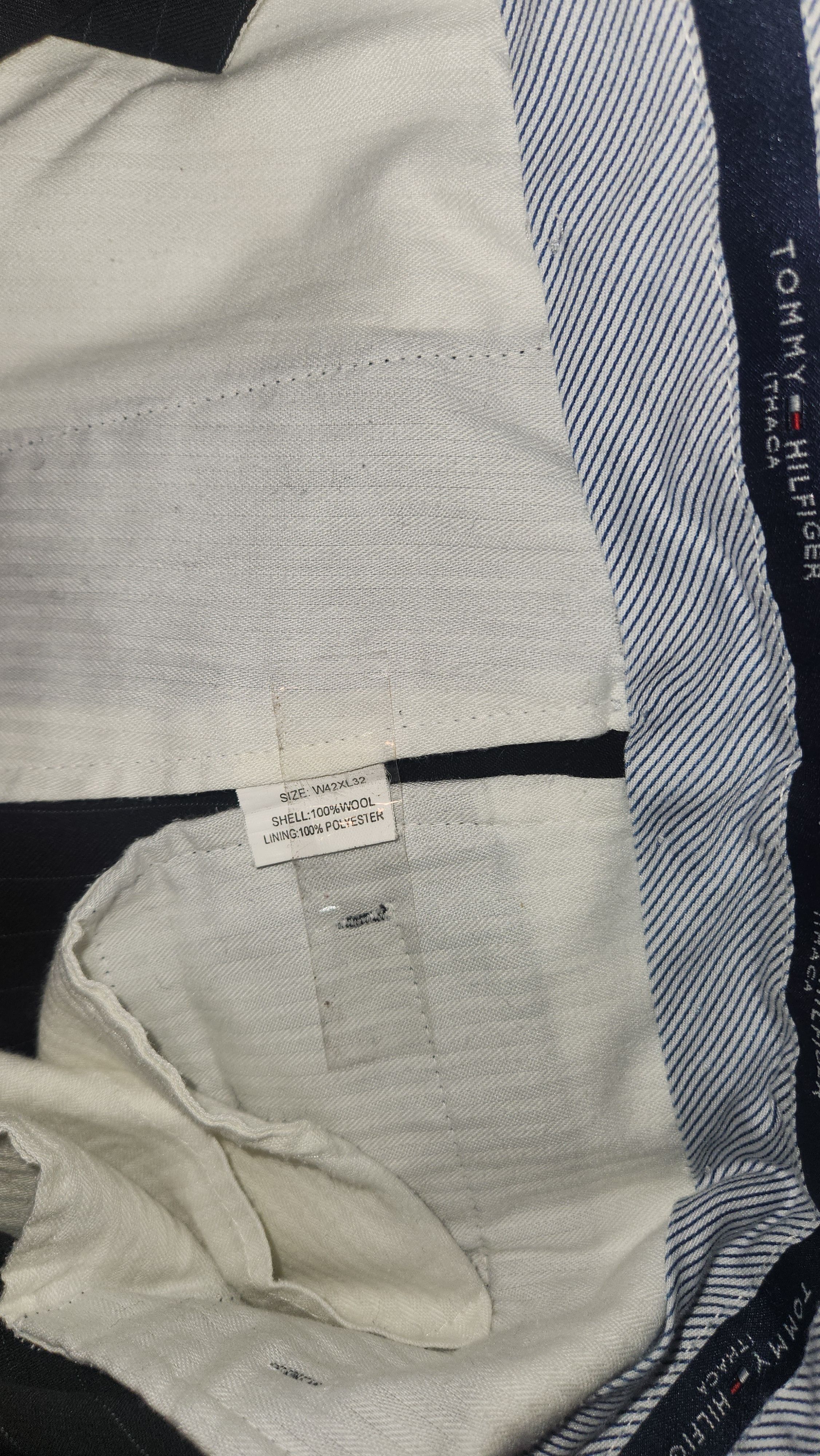 Tommy Hilfiger Tommy Hilfiger Dress Pants Black size W42 L 32 Size US 42 / EU 58 - 4 Thumbnail