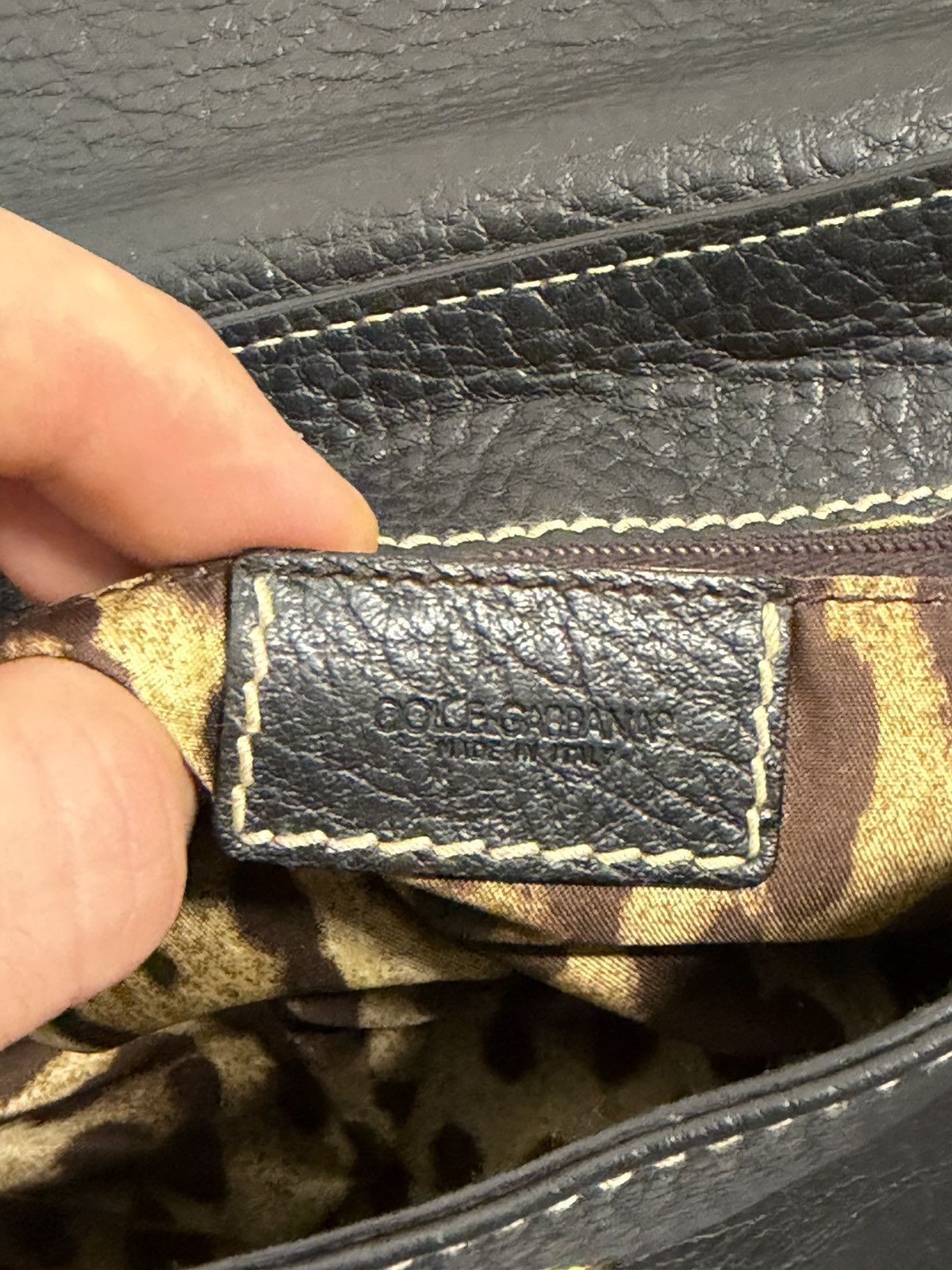 Dolce & Gabbana Dolce & Gabbana Leather Metal Rivets Handbag Size ONE SIZE - 24 Thumbnail