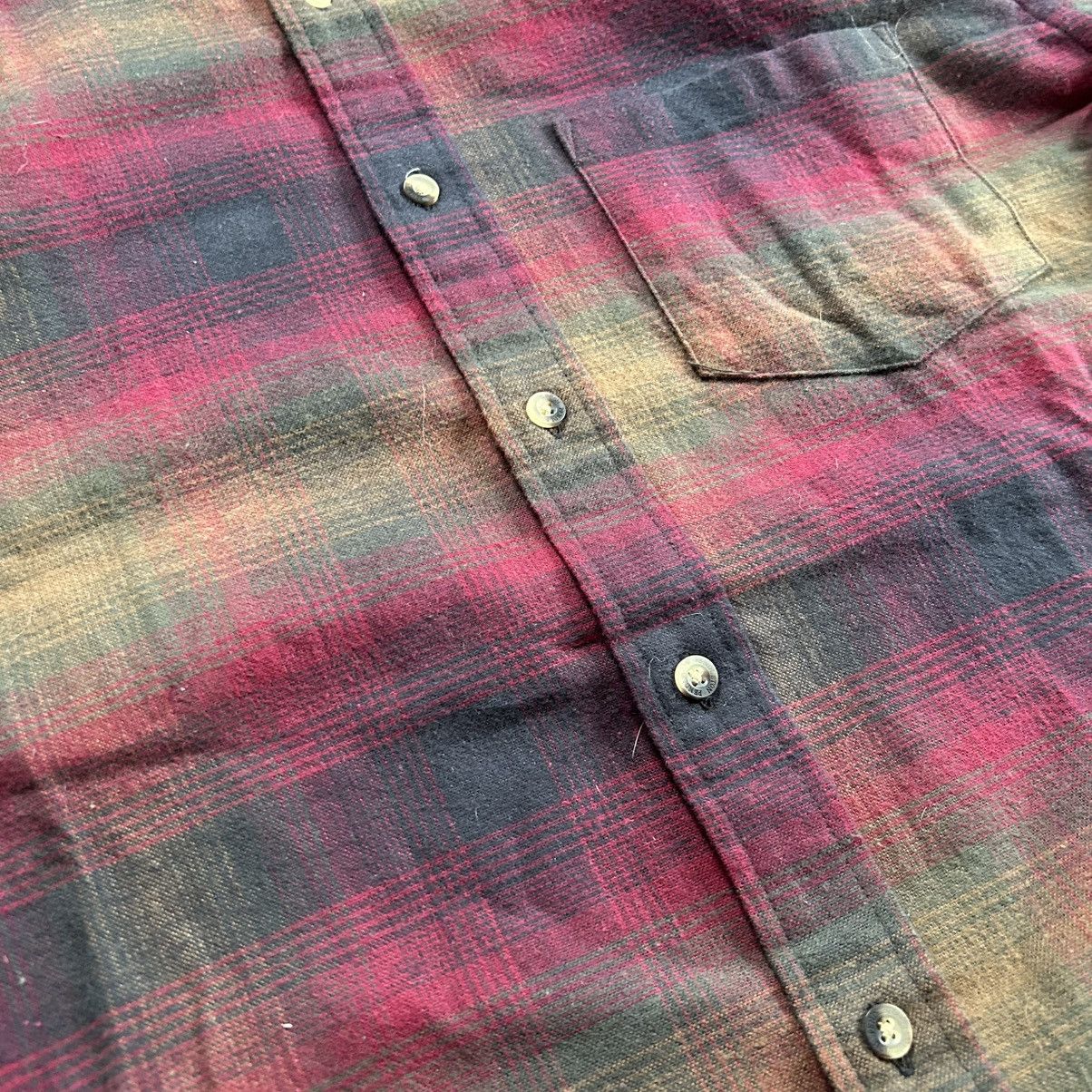 Pendleton HEAVYWEiGHT MASON FLANNEL BUTTON DOWN TAN COYOTE RASPBERRY Size US L / EU 52-54 / 3 - 13 Thumbnail