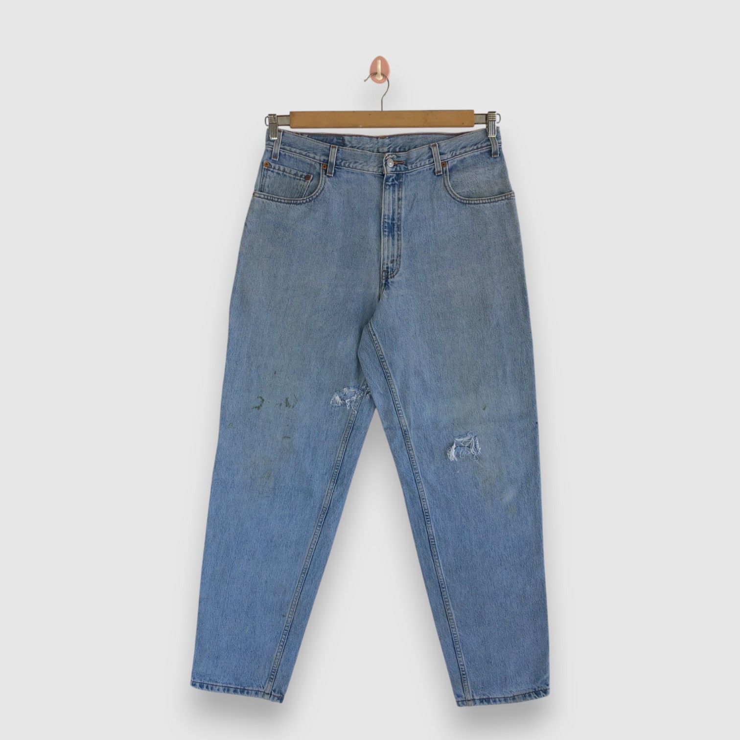 Levi's Vintage Levis 560 Baggy Jeans Distressed Levi's Faded Denim Size US 34 / EU 50 - 1 Thumbnail