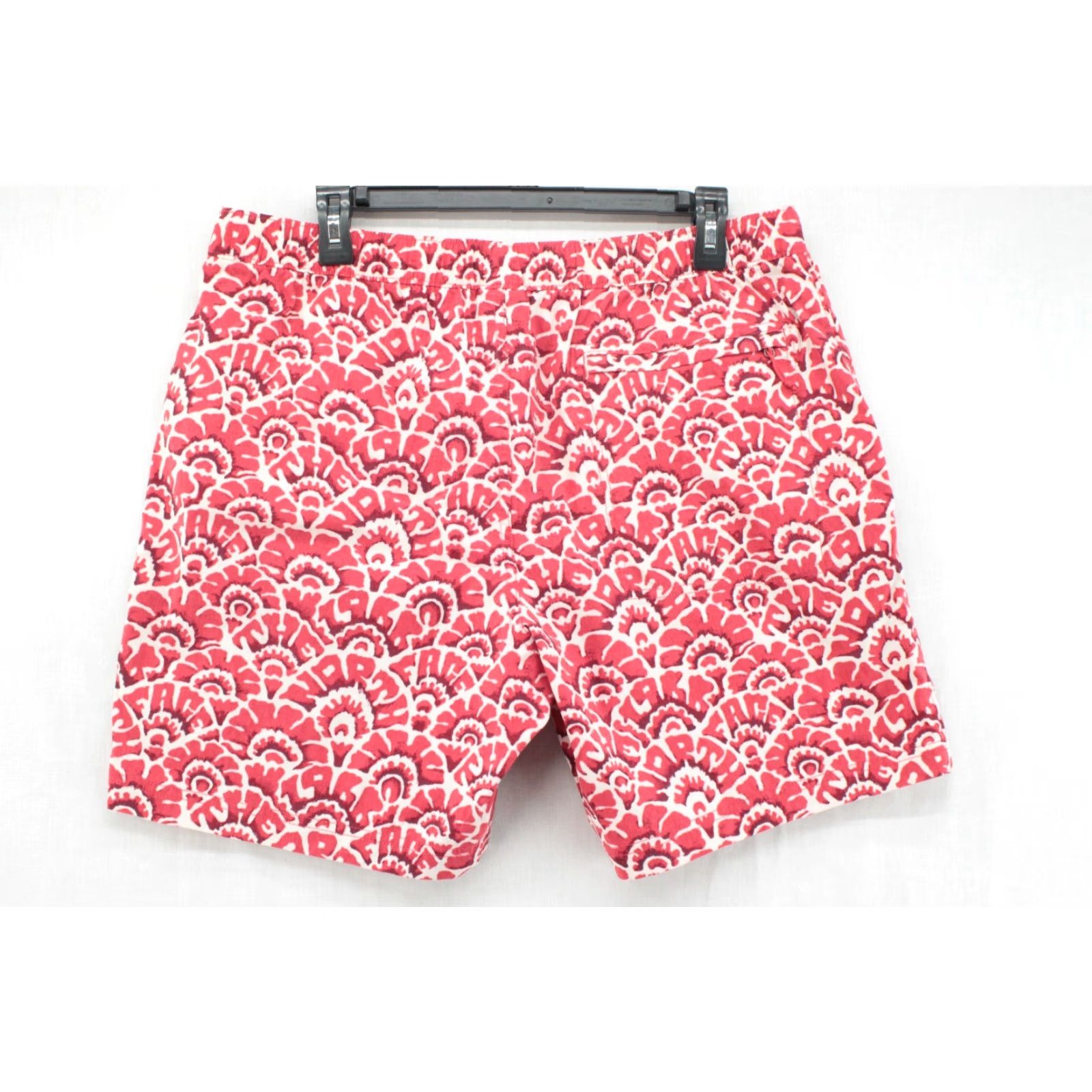 The North Face VINTAGE The North Face Shorts Men L Red Floral Pattern 6.5” Preppy Drawstring Elastic Waist Pockets Mens Size US 33 - 3 Thumbnail