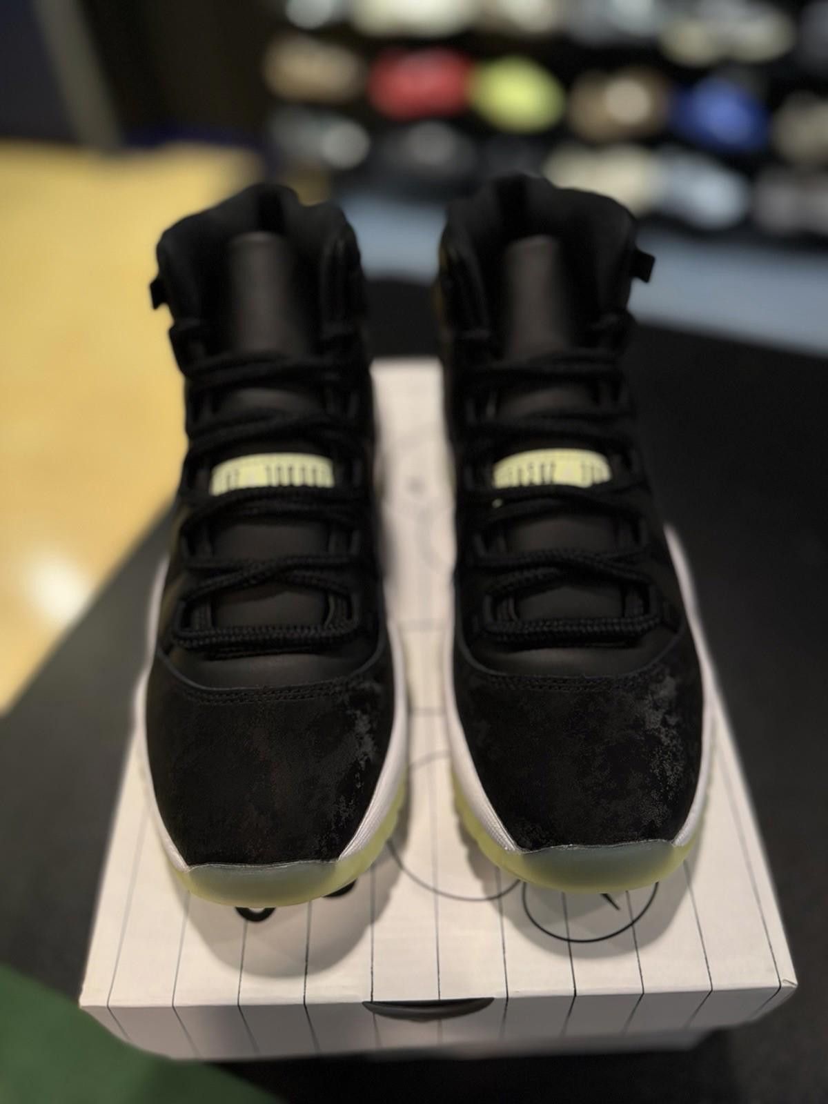 Nike Air Jordan 11 Retro GS 'Inner Beast' Black Barely Volt 7Y Size US 7 / EU 40 - 6 Thumbnail
