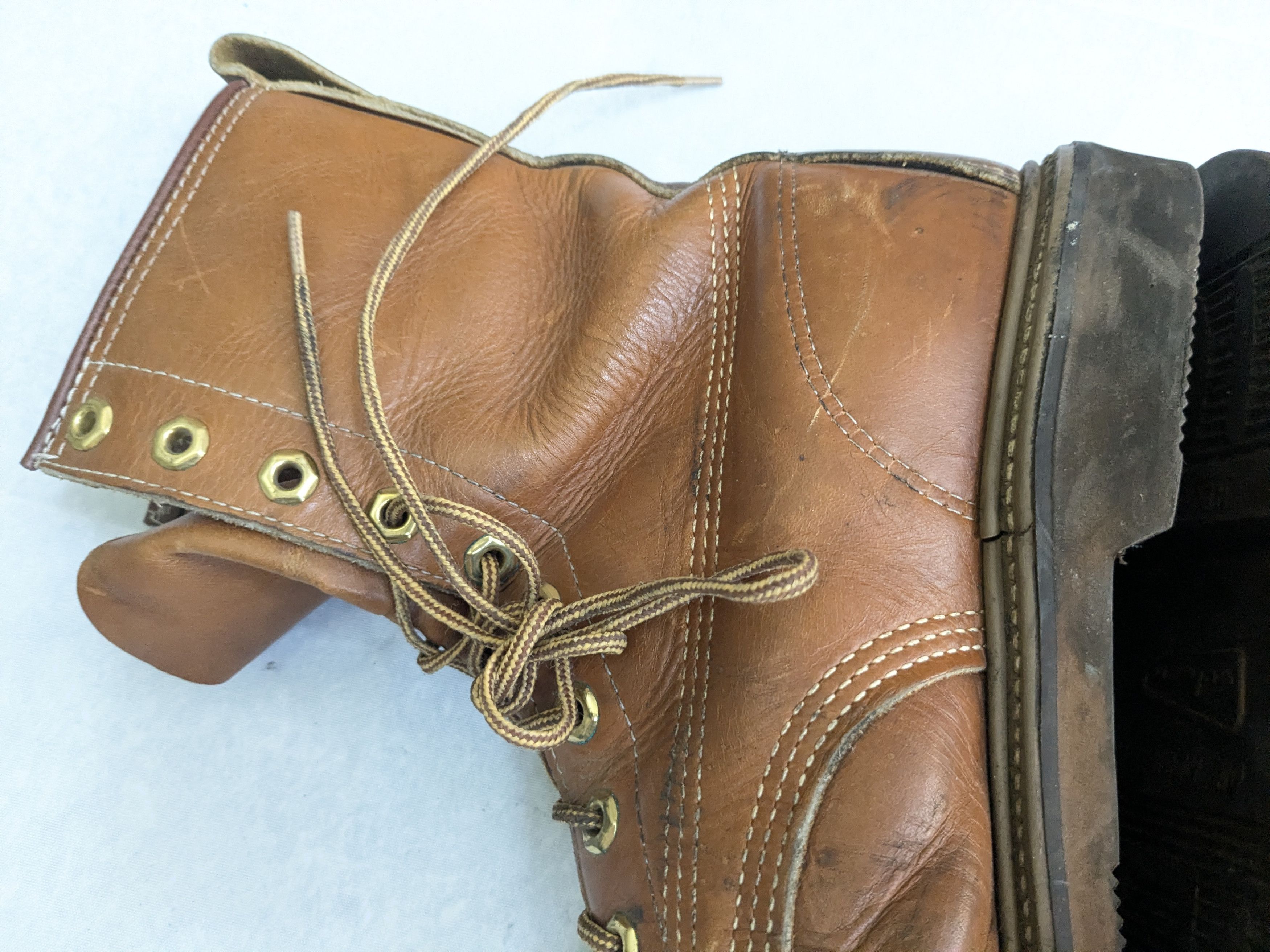 Vintage Vintage Combat Boots 9.5 Brown Leather Moc Toe Size US 9.5 / EU 42-43 - 11 Thumbnail