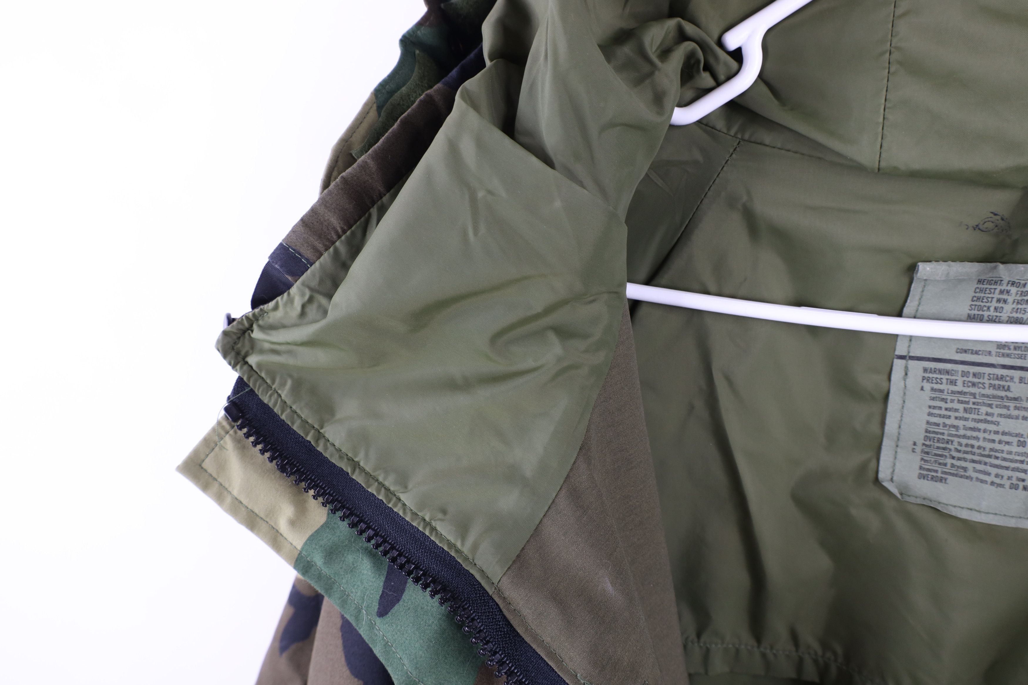 Vintage Vintage 90s Issue Camouflage Cold Weather Parka Jacket USA Size US M / EU 48-50 / 2 - 7 Thumbnail
