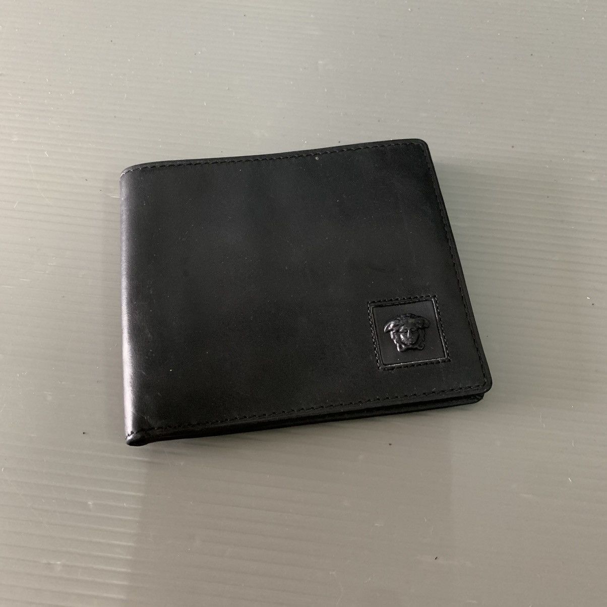 Versace Gianni Versace Black Leather Wallet Pre-Owned Size ONE SIZE - 2 Thumbnail