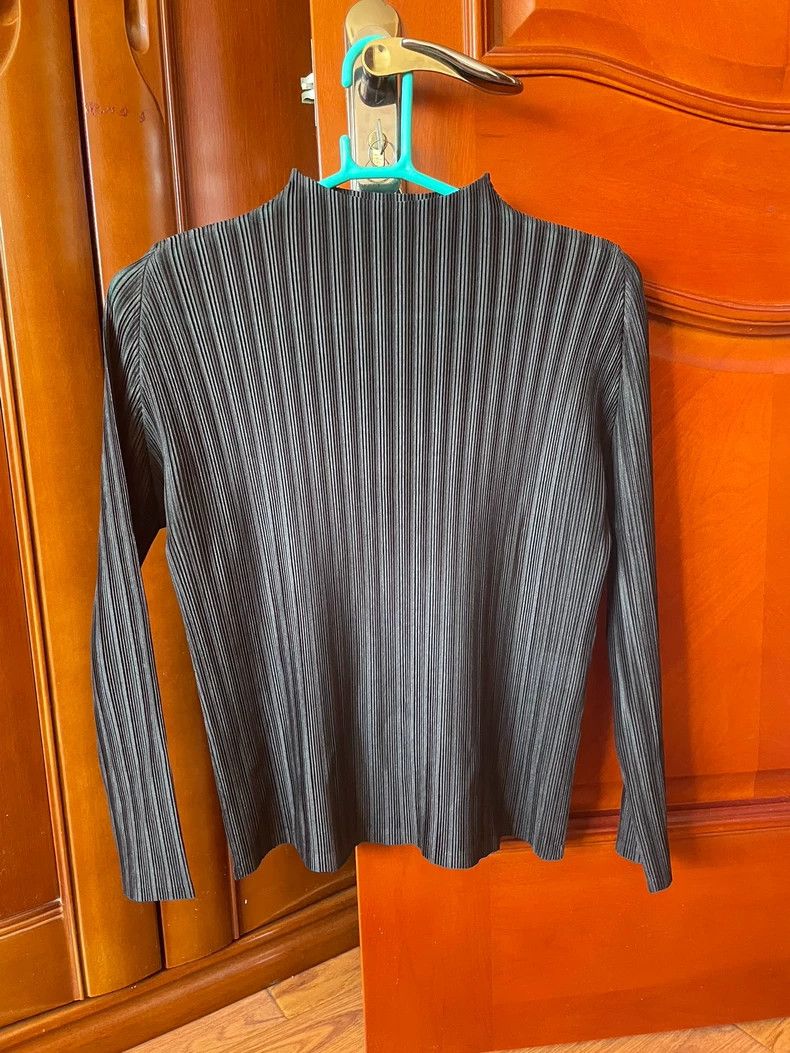 Issey Miyake issey miyake size:3 Black pleated coat 2506-Nextarrow Size XXS / US 00 / IT 34 - 2 Thumbnail