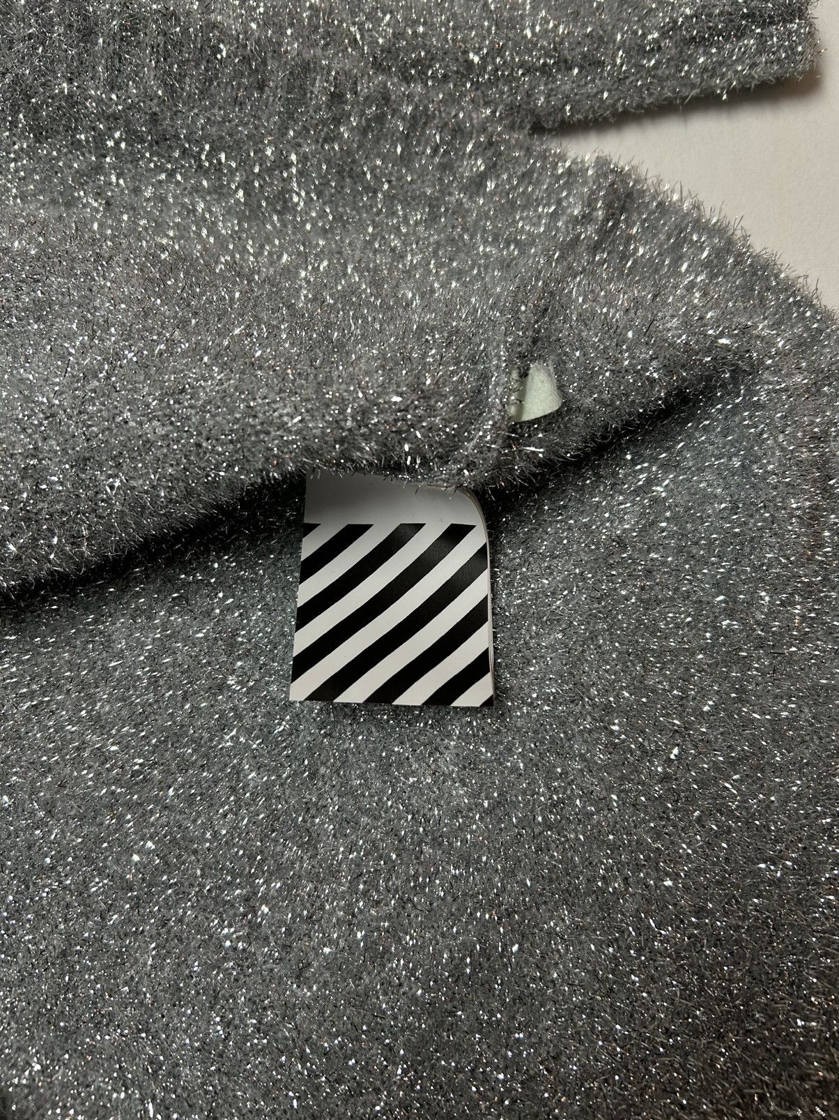 Off-White FW2019 Lurex Logo Knit Sweater Size US S / EU 44-46 / 1 - 6 Thumbnail