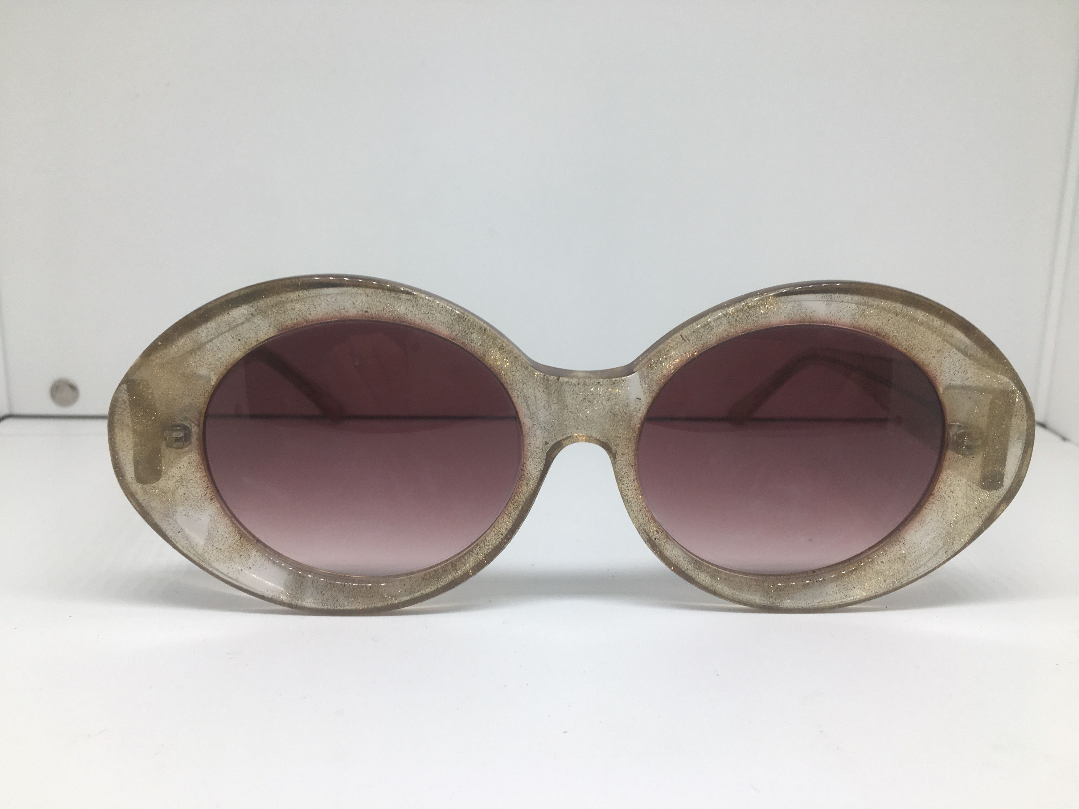 Handmade Oval Sunglasses Frame Diva