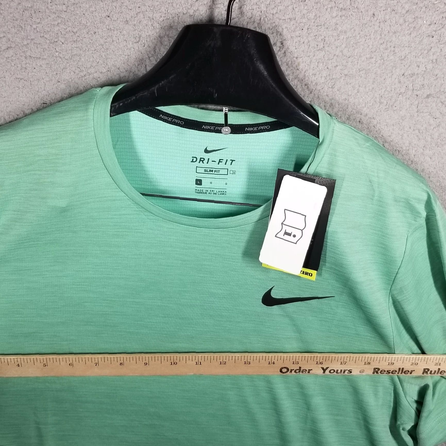 Nike Nike Pro Shirt Men Large Training Hyper Dry Veneer T-Shirt Jungle Green Pro Nike Shirt Training Jersey Polyester 100% Jersey Pro Size US L / EU 52-54 / 3 - 6 Thumbnail