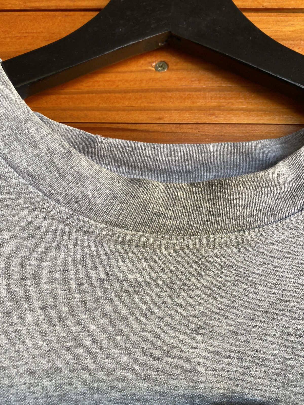 Helly Hansen Vintage Helly Hansen HH Long Sleeve Grey Graphic Pullover Size US L / EU 52-54 / 3 - 6 Thumbnail