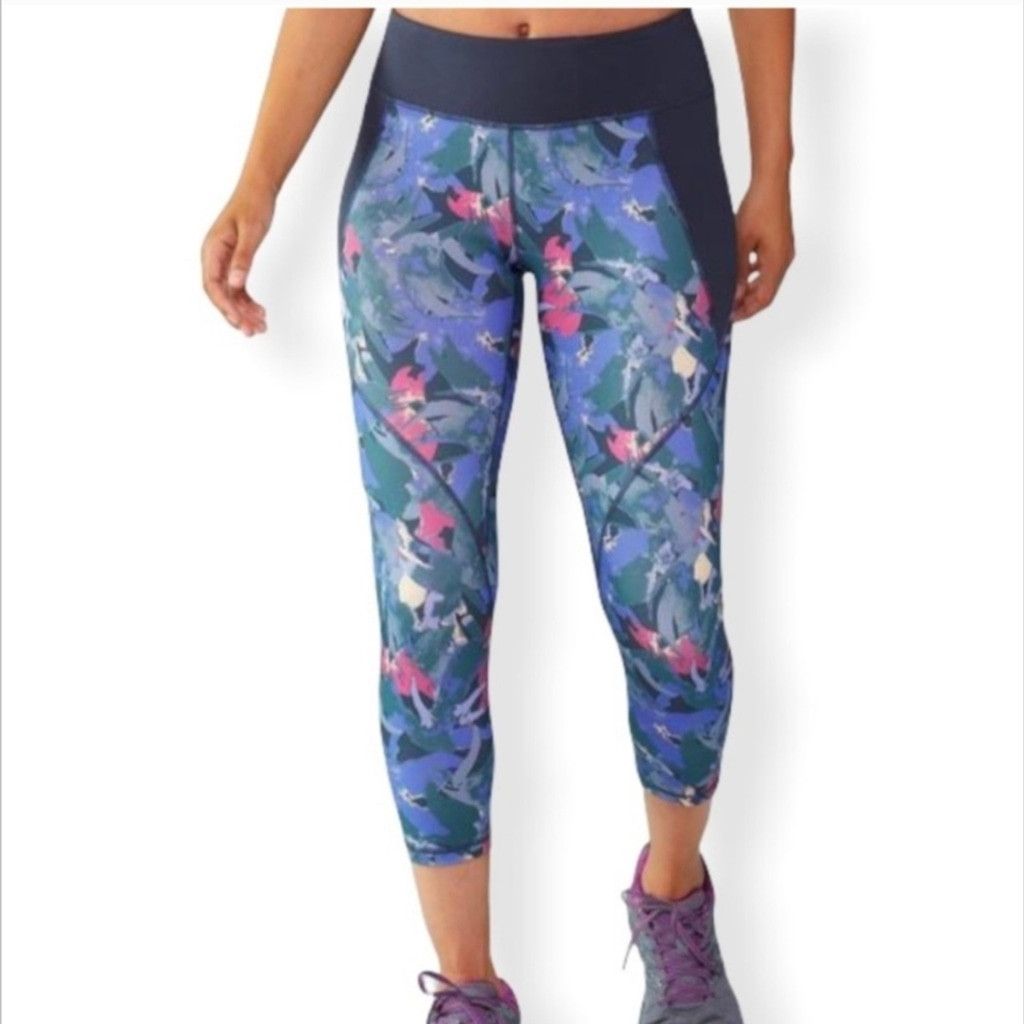 Patagonia Patagonia Centered Crop Leggings Abstract Jungle XL Size 34" / US 12 / IT 48 - 2 Thumbnail