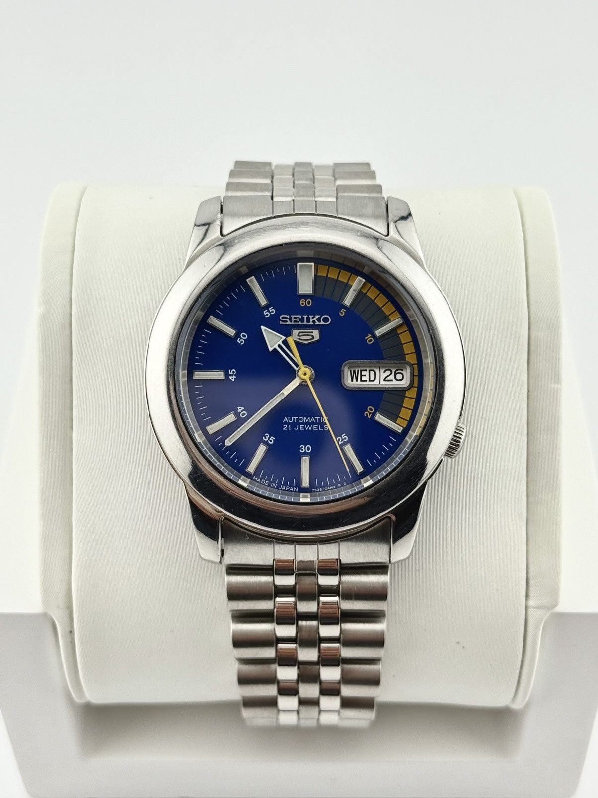 Seiko Seiko 5 7S26 Blue Racer Dial Automatic 38mm Watch Size 38 - 1 Thumbnail
