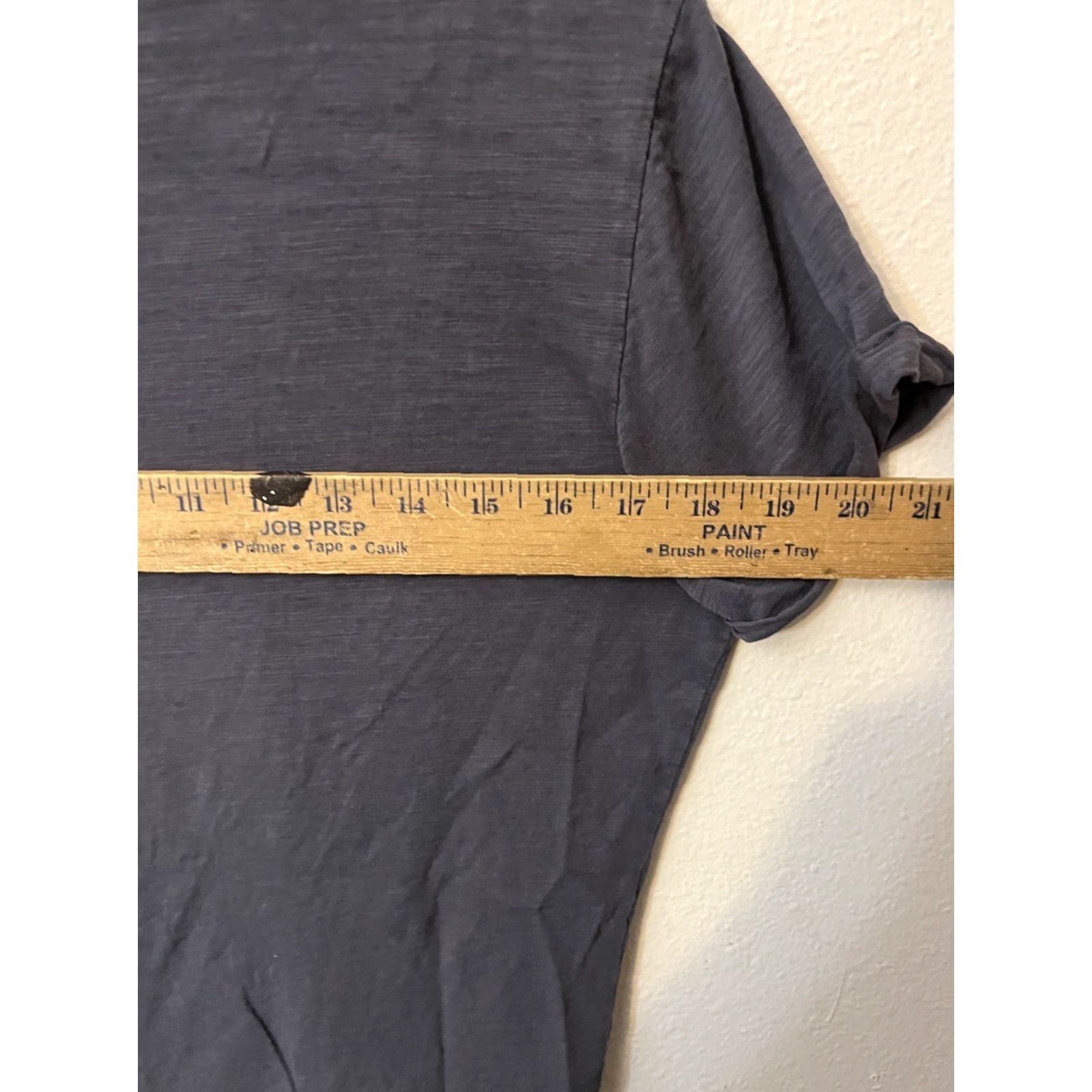 H&M H&M T-Shirt Crew Neck Short Sleeve Solid Gray Size Small Mens Size US S / EU 44-46 / 1 - 5 Thumbnail