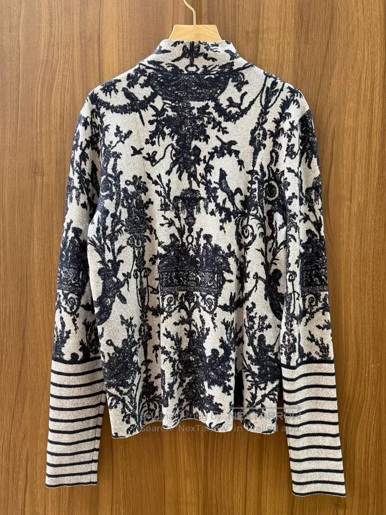Dior Dior Black and white jacquard knitwear sweater Size S / US 4 / IT 40 - 2 Thumbnail