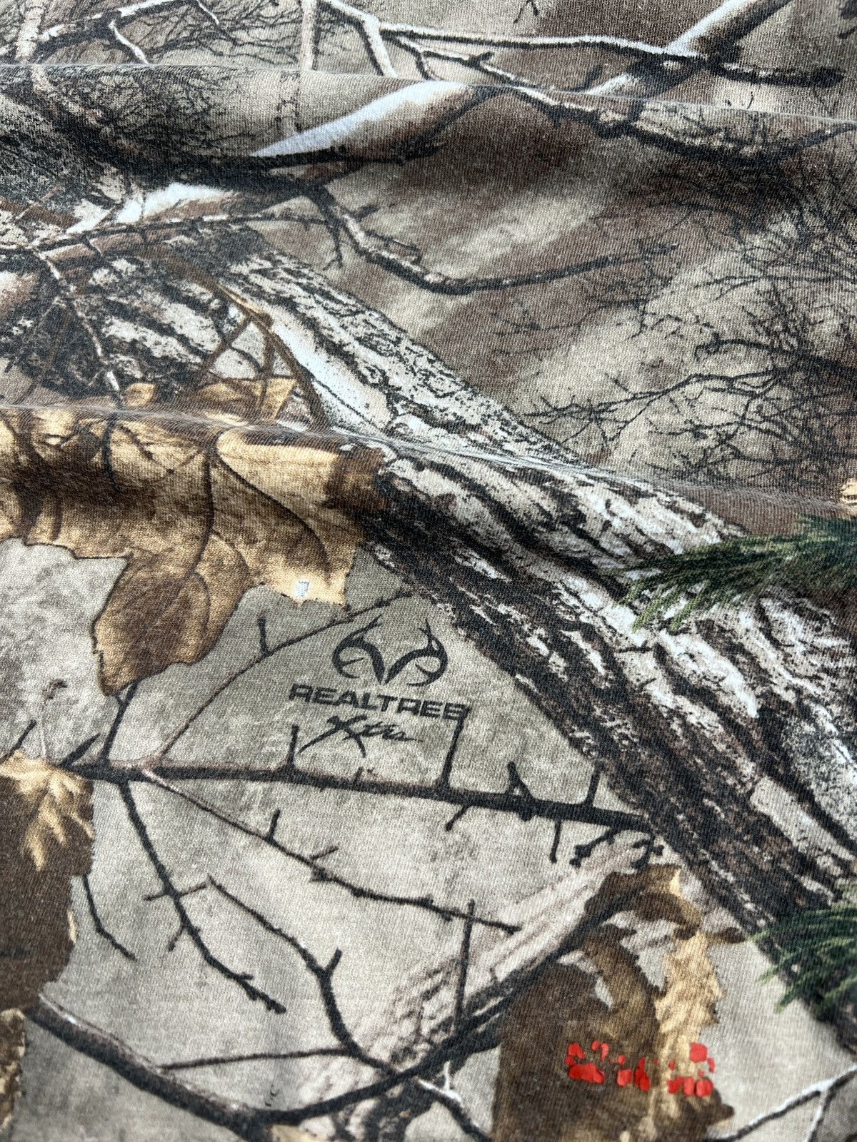 Hanes Supreme Real Tree Hanes camo t shirt Size US M / EU 48-50 / 2 - 3 Thumbnail