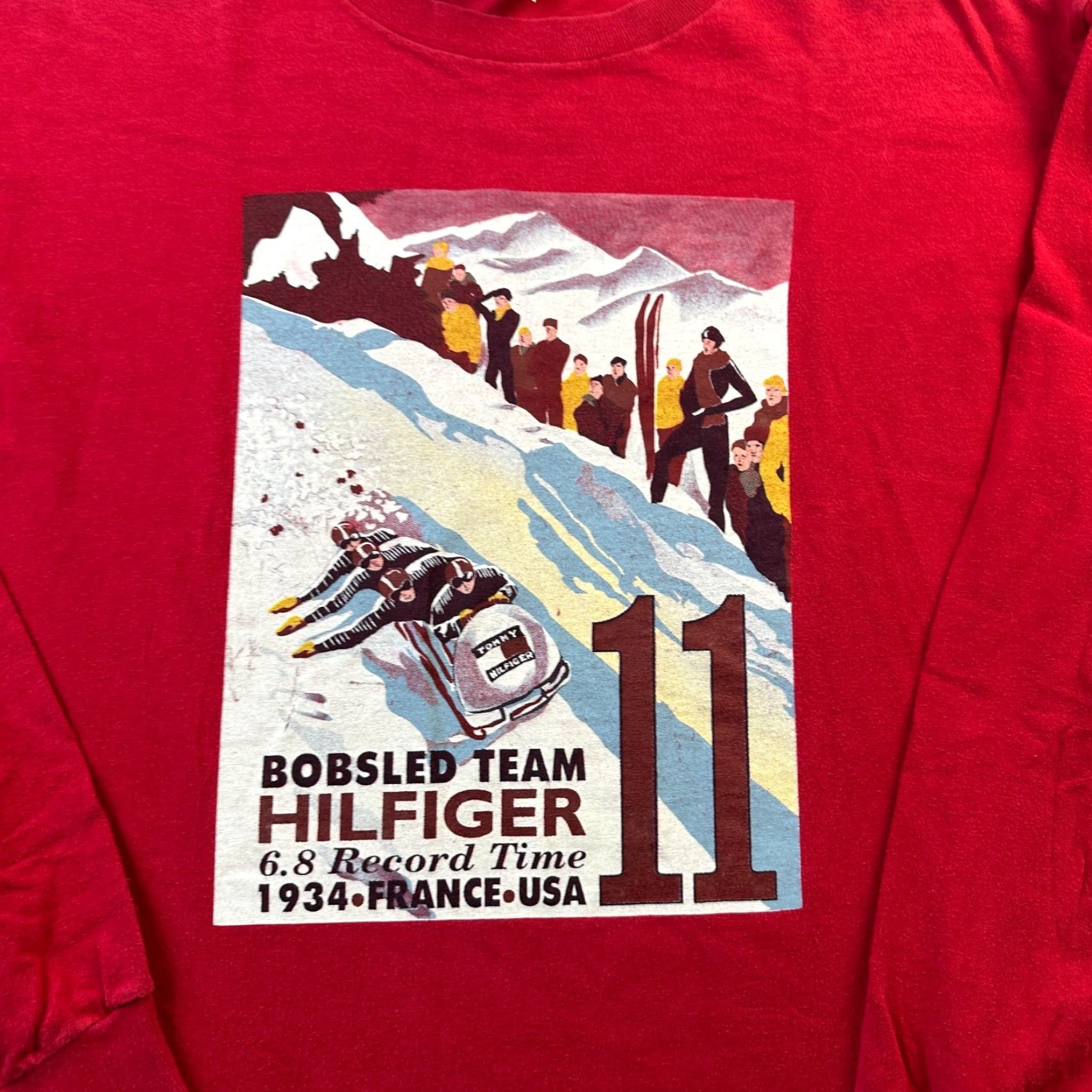 Tommy Hilfiger VINTAGE Tommy Hilfiger Shirt Mens Large Red Snow Ski Graphic USA Made Size US L / EU 52-54 / 3 - 4 Thumbnail