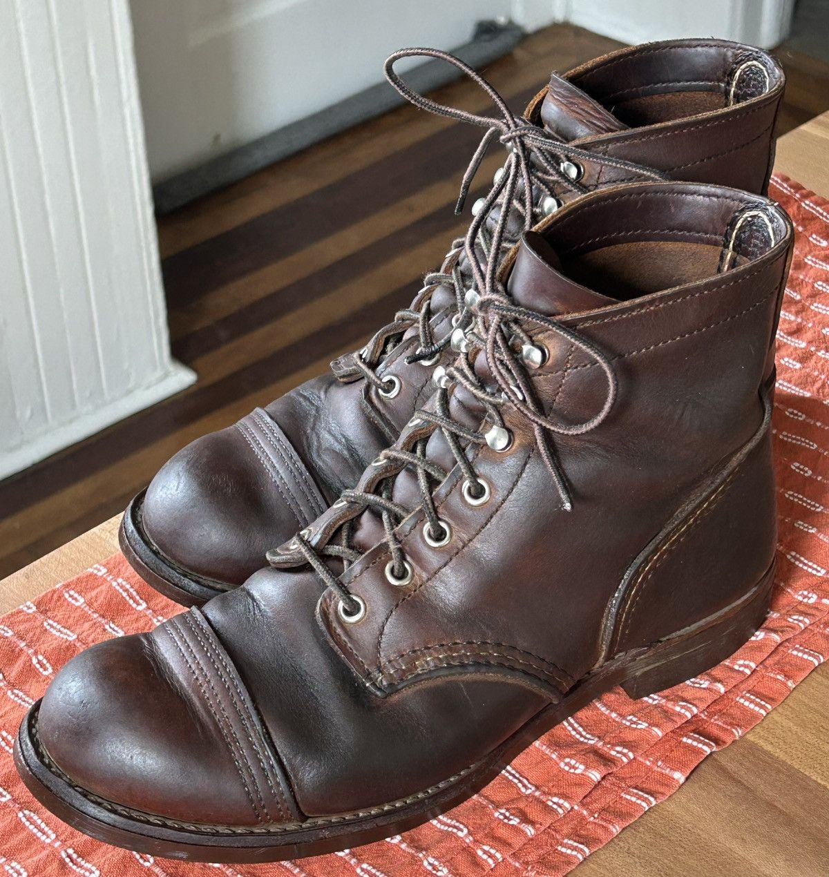 Red Wing Iron Ranger | 6-inch Boot in Copper Rough & Tough Leather Size US 8.5 / EU 41-42 - 3 Thumbnail