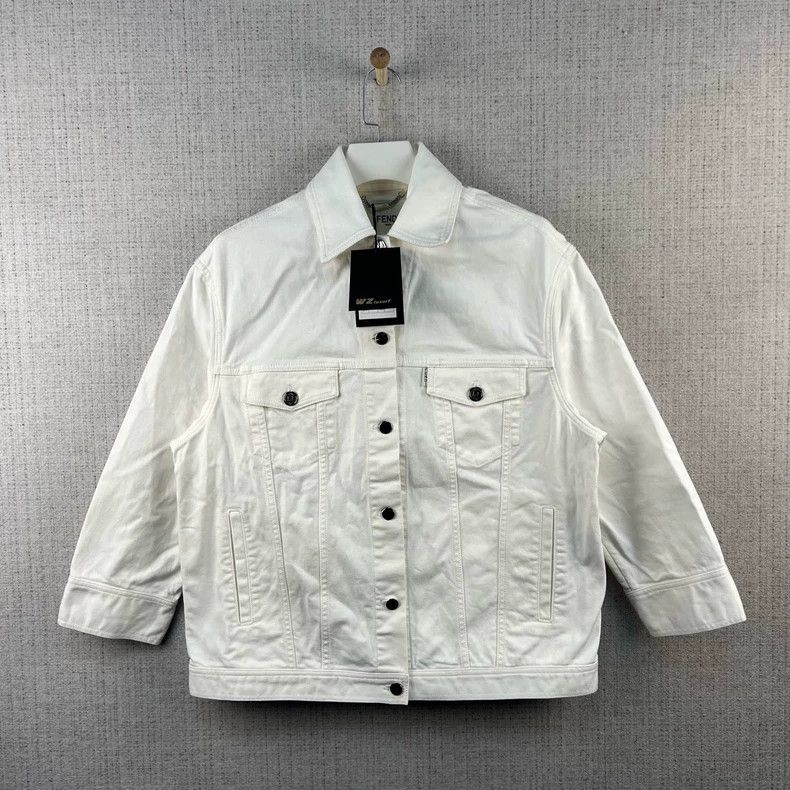Fendi Fendi Sequin Logo Denim Jacket Size US S / EU 44-46 / 1 - 1 Thumbnail