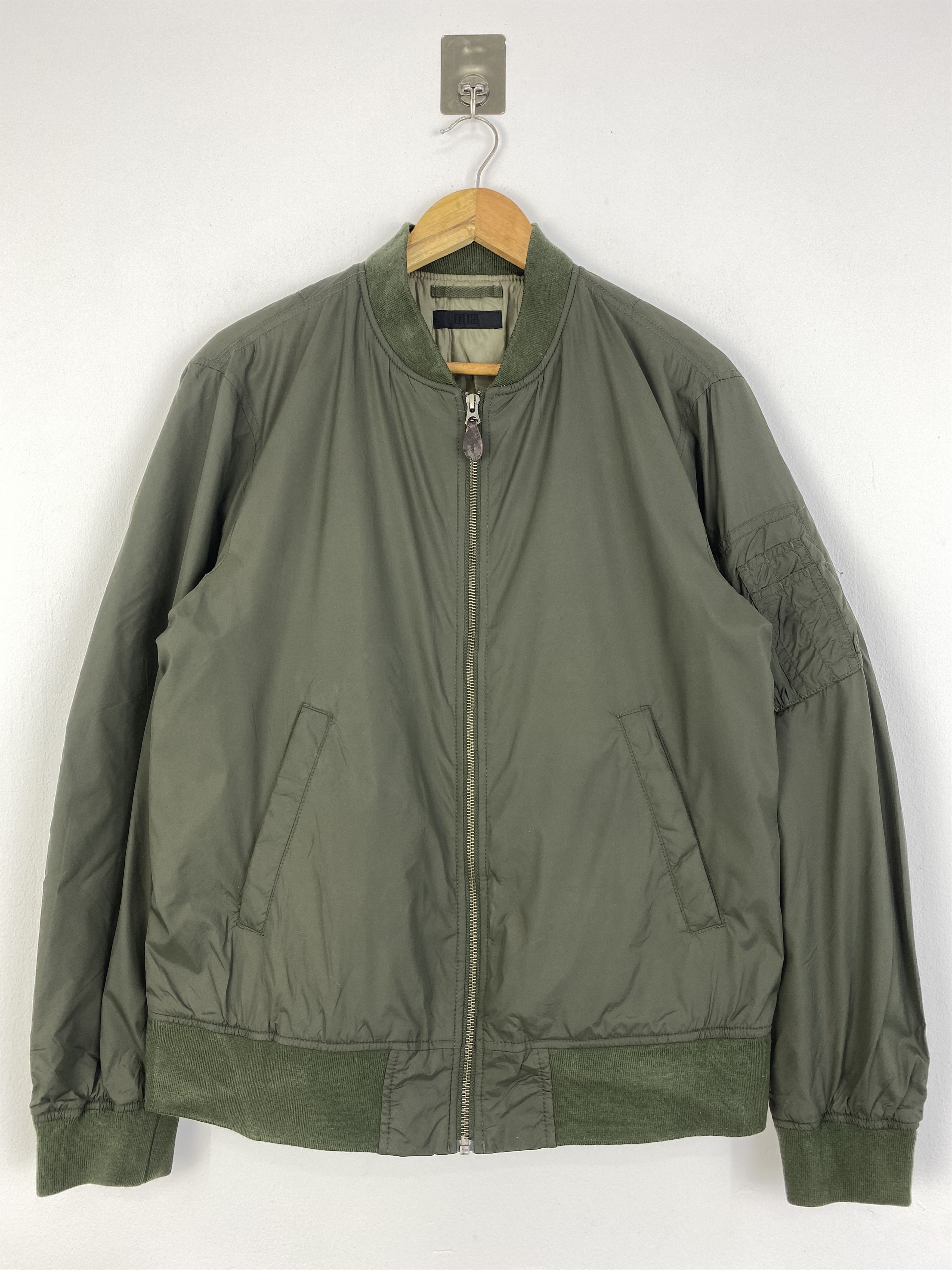 Jil Sander × Uniqlo Uniqlo +J Grey Hybrid Down Oversized MA-1