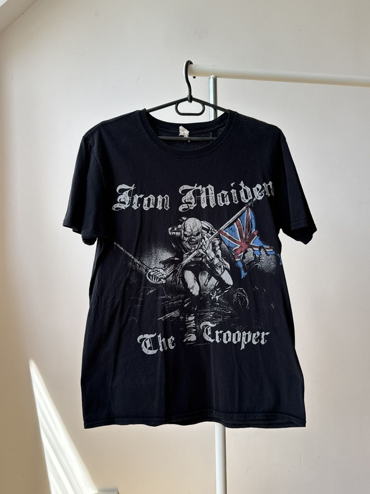 Iron Maiden Vintage Iron Maiden The Trooper T-shirt Size US L / EU 52-54 / 3 - 1 Thumbnail