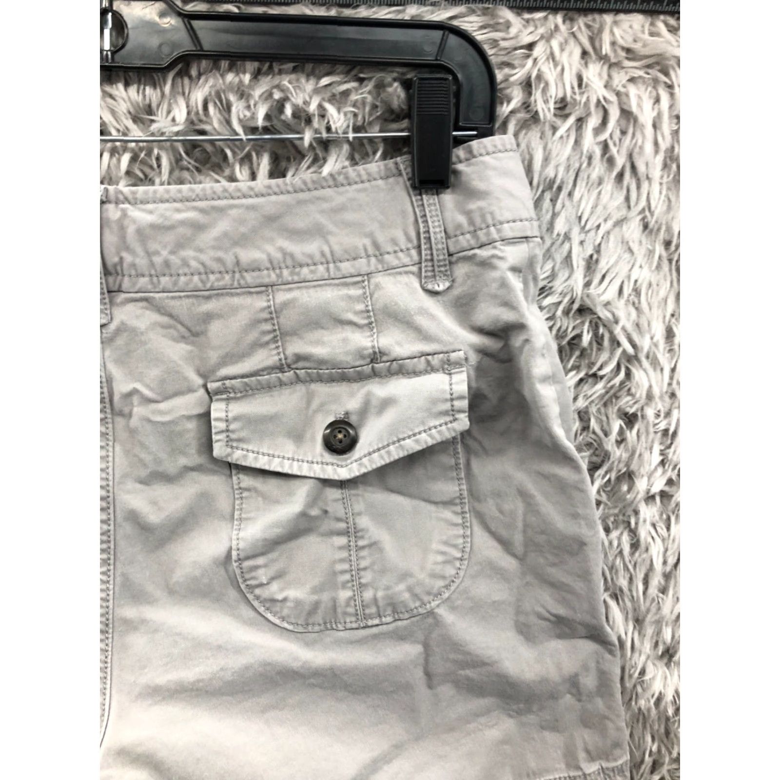 Eddie Bauer Eddie Bauer Chino Shorts Womens Size 8 Mid Rise Gray Size 30" / US 8 / IT 44 - 5 Thumbnail
