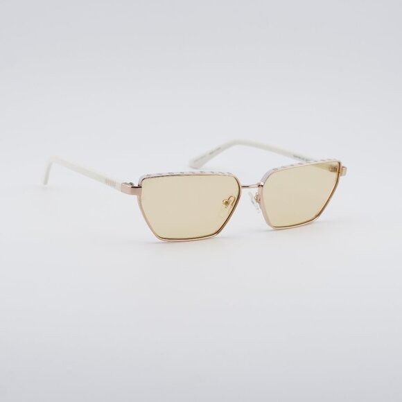 Guess Guess GU00106 21E Sunglasses White/Gold Cat Eye Frame Size ONE SIZE - 1 Thumbnail