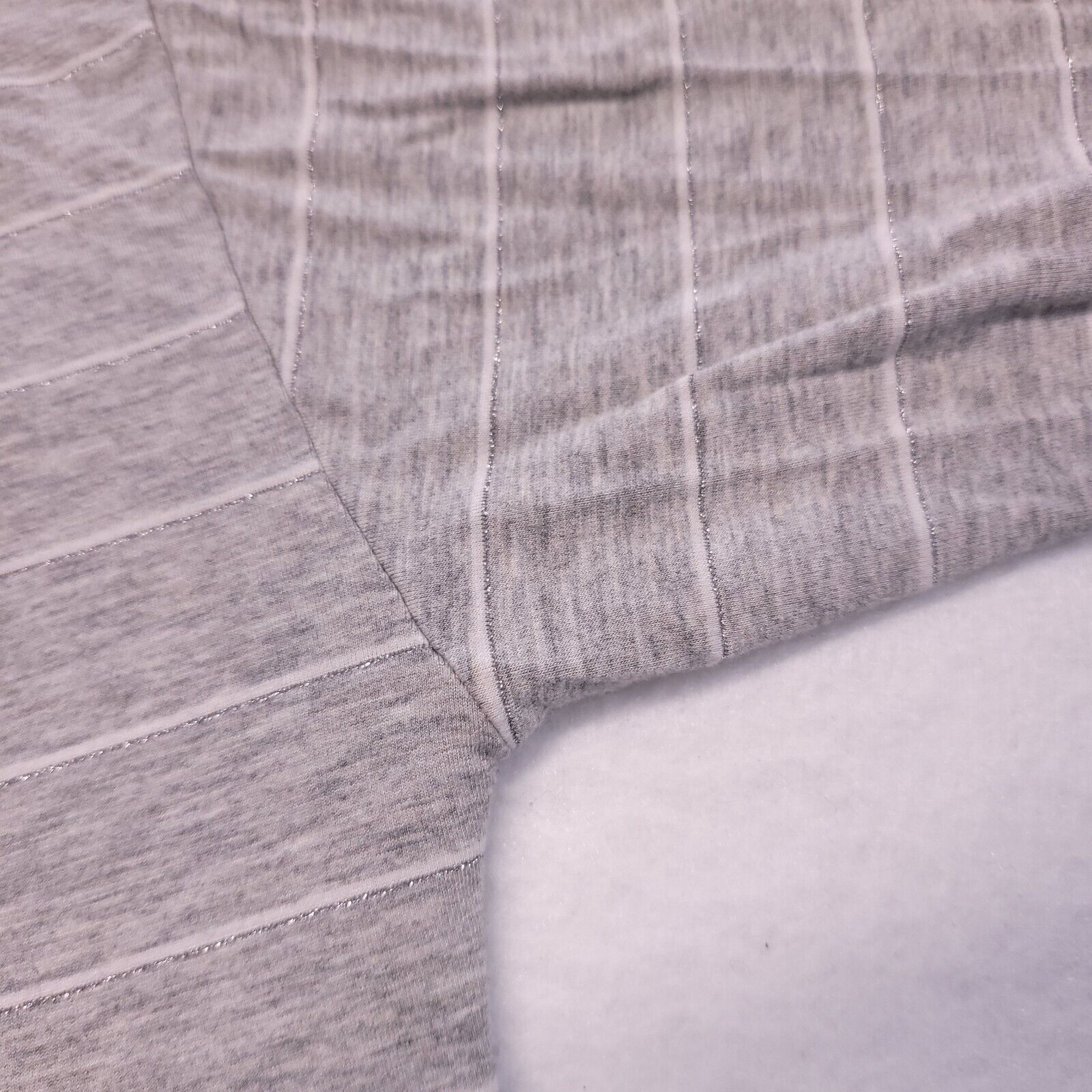 Mossimo Mossimo Supply Co Casual Pullover Shirt Womens Size S Gray Size S / US 4 / IT 40 - 8 Thumbnail