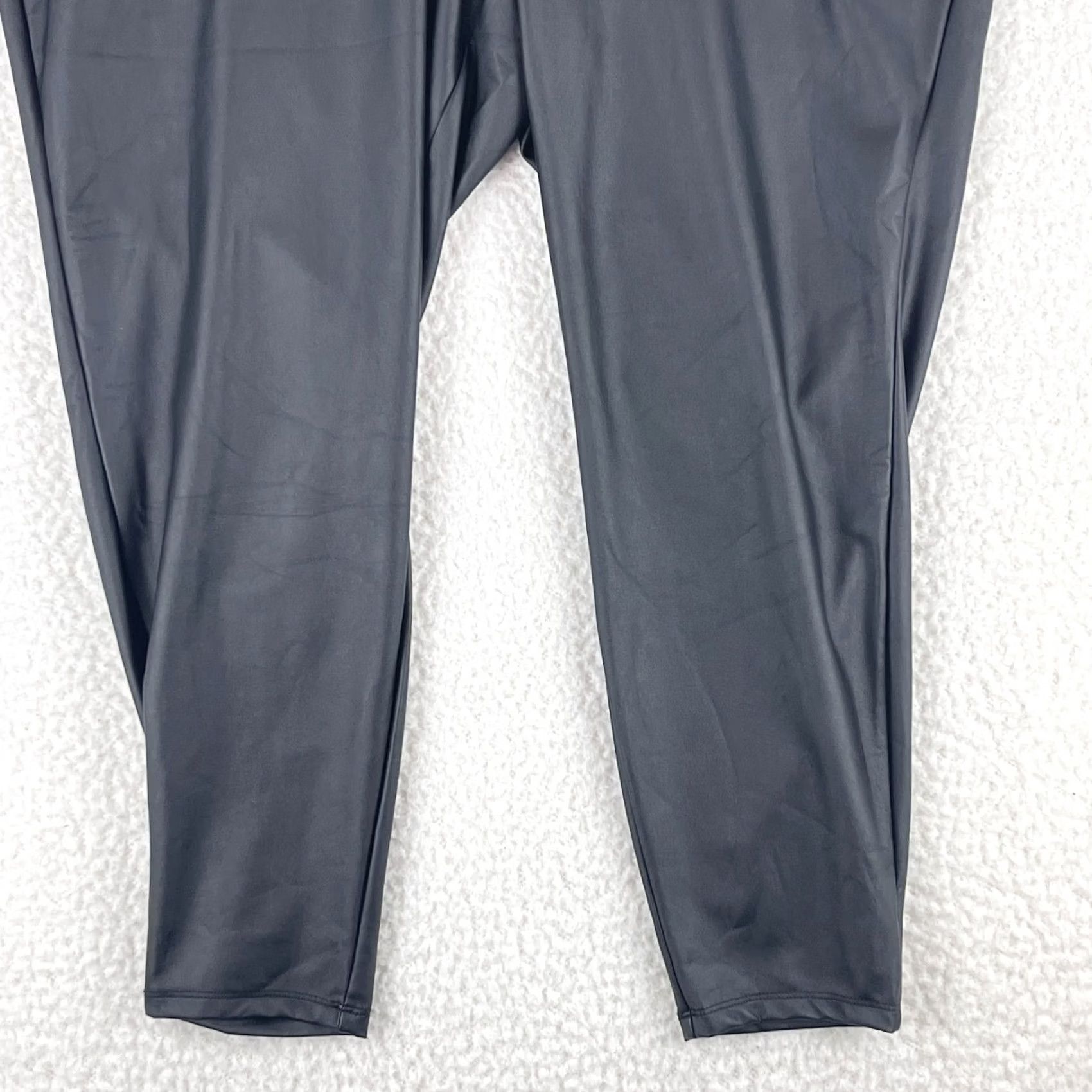 Torrid Torrid Black Pull On Elastic Waist Faux Leather Pants Womens 4X Skinny Leg Casual/Party/Cocktail Footwear Items Size 40" / US 18 - 3 Thumbnail