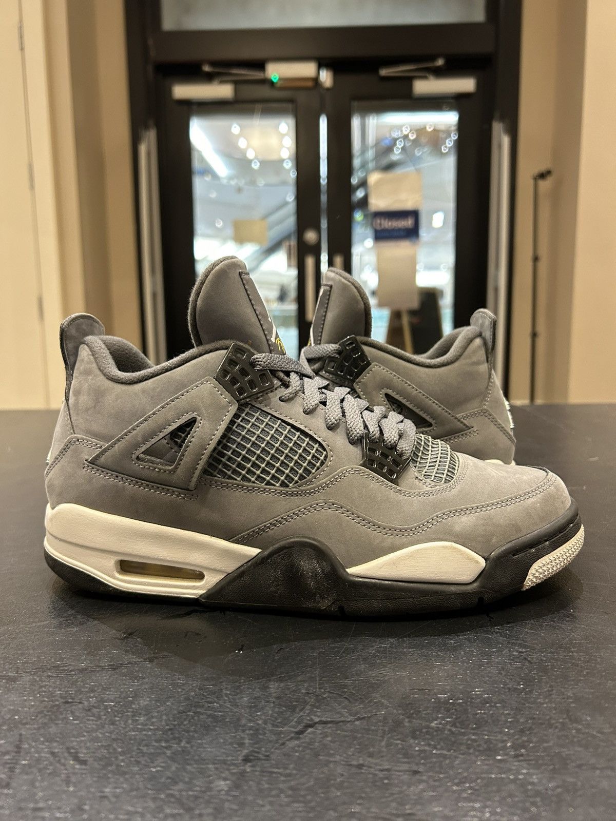Jordan Brand Jordan 4 Retro ‘Cool Grey’ Size US 9 / EU 42 - 2 Thumbnail