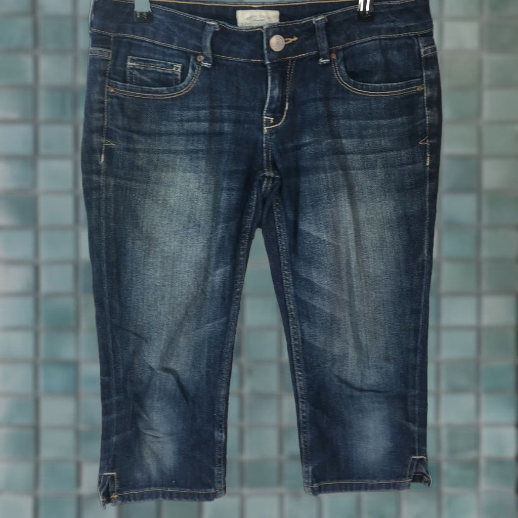 Vintage VINTAGE Aeropostale Jeans Crop Denim 30x18 Regular Slim Blue 90s City Womens Size 26" / US 2 / IT 38 - 1 Thumbnail