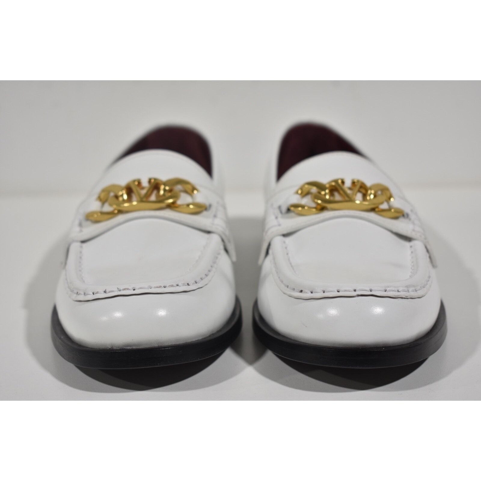 Valentino White Leather V Logo Chain Gold Mule Slip On Flat Loafer 37 Size US 7 / IT 37 - 7 Thumbnail