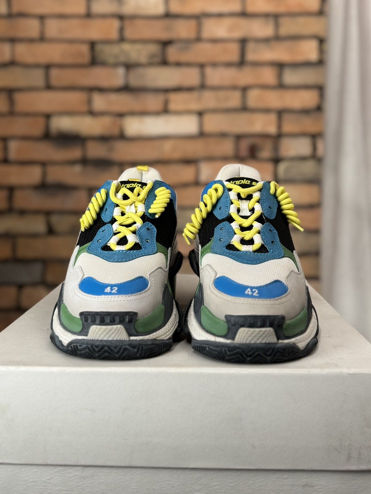 Balenciaga BALENCIAGA SS19 OG TRIPLE S ORIGINAL TRAINERS SNEAKERS Size US 9 / EU 42 - 1 Thumbnail