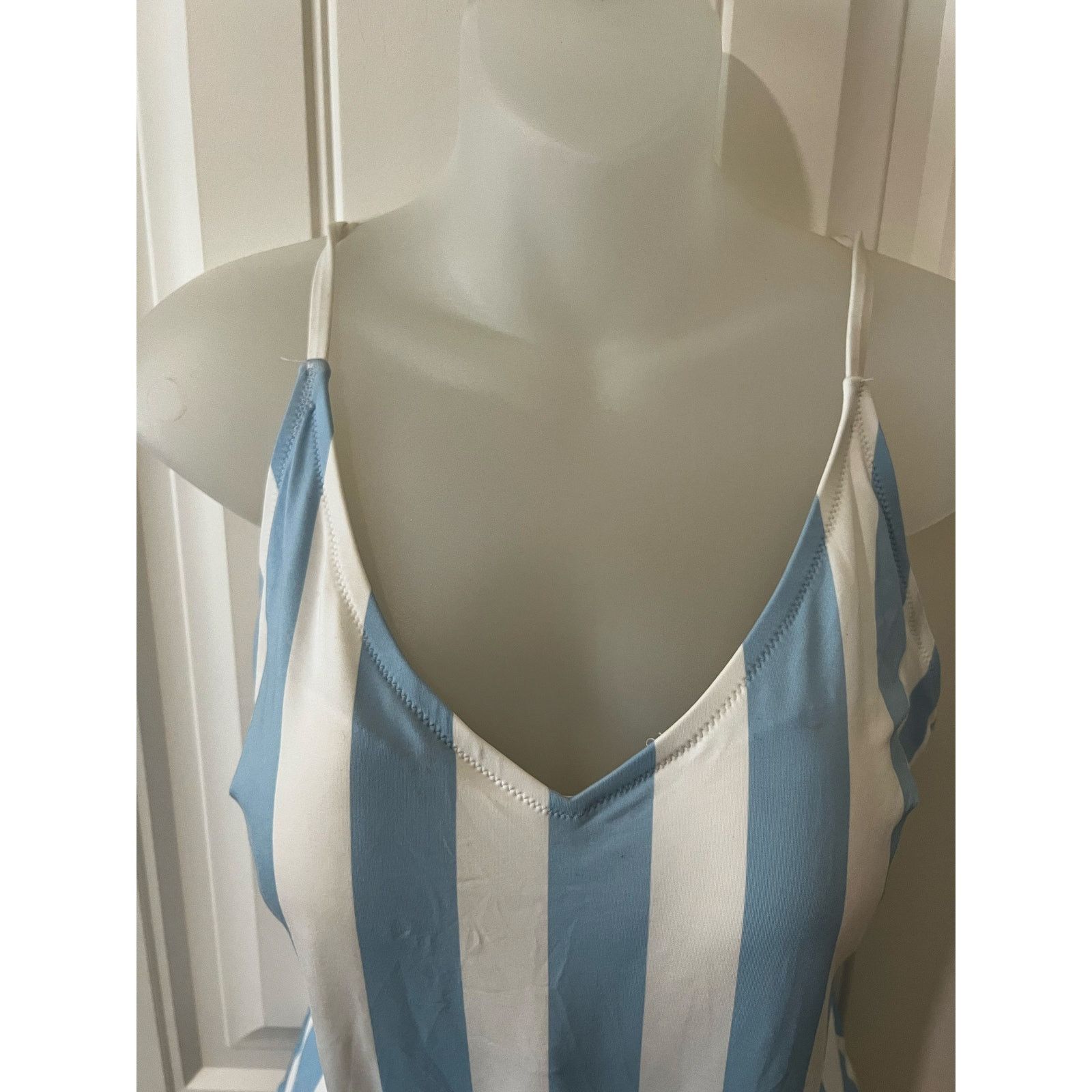 H&M one piece swimsuit swimwear Light blue/White striped padded Size XL / US 12-14 / IT 48-50 - 6 Thumbnail